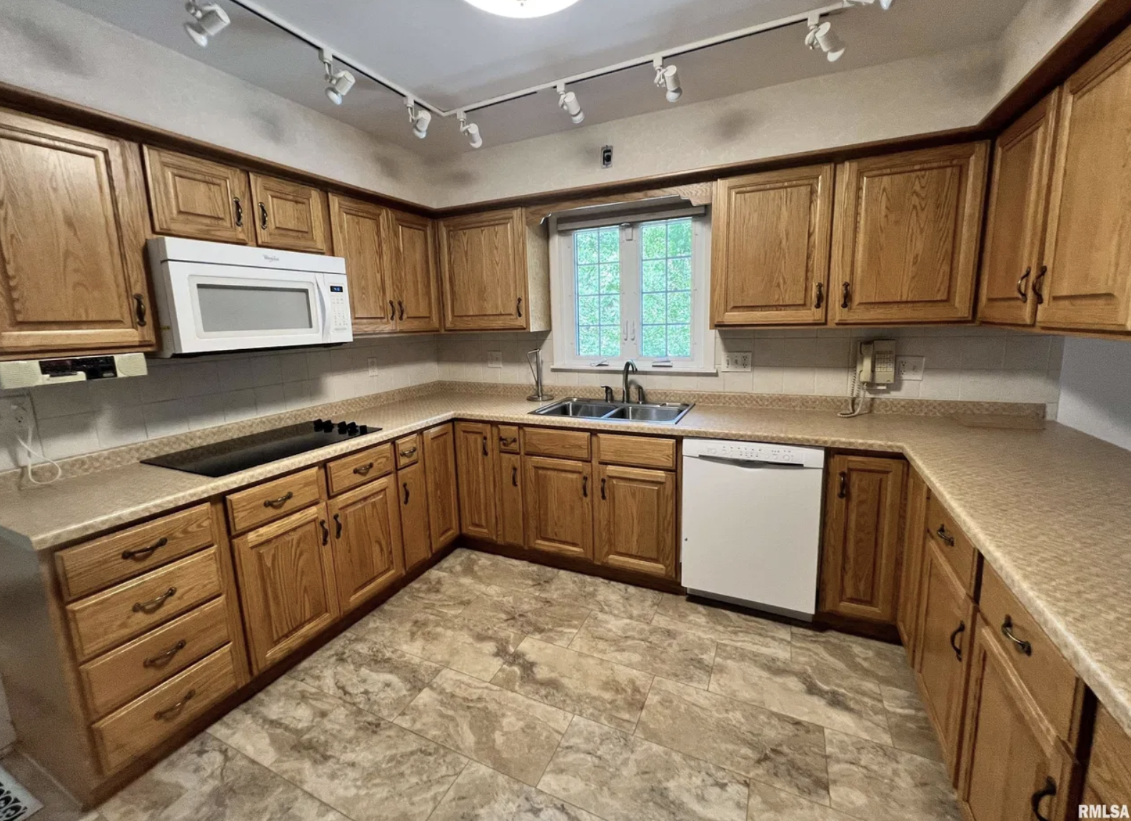 Screen Shot 2025-12-20 at 6.32.19 PM.png