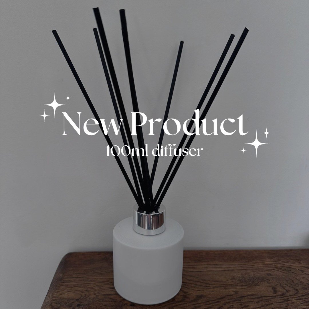 🖤NEW PRODUCT🖤

Our latest product is now available to purchase! Our diffusers are a 100ml blend of our popular essential oils and an eco-friendly diffuser base that enhances fragrance and ensures a steady evaporation. 

Available in any of our frag