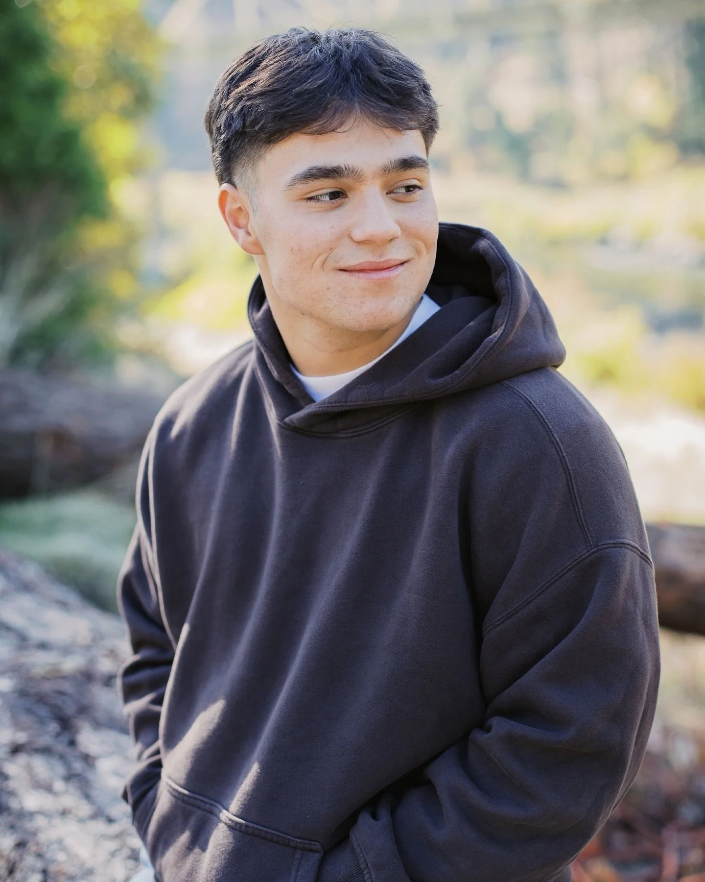 Senior spotlight goes to Evan this week!

Evan, I can&rsquo;t wait to see all the things you&rsquo;ll do. Keep being your true self- your drive and heart will take you far. I&rsquo;m so glad I got to capture this milestone for you! 🤗

#senior2026 #c