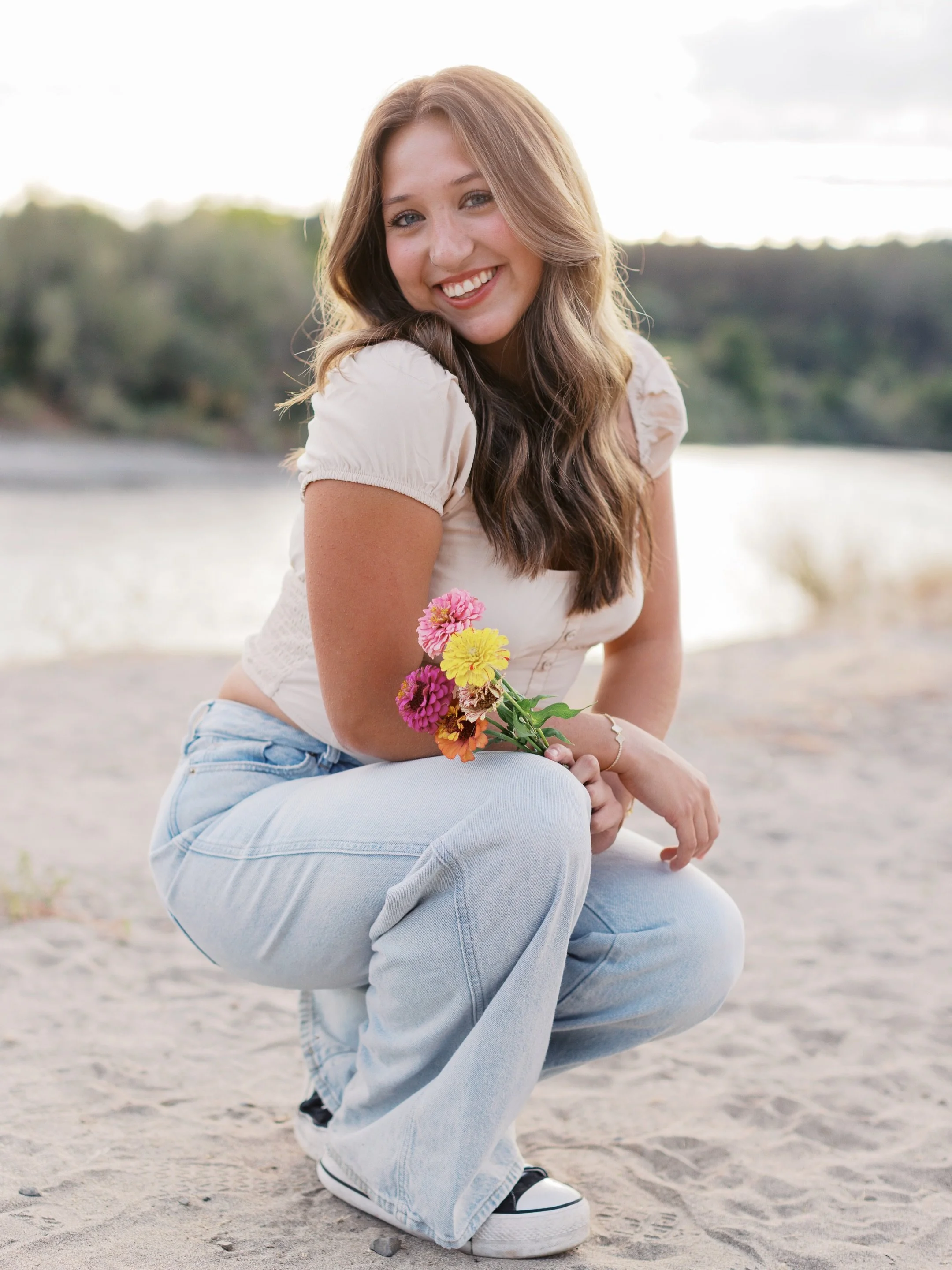 Class of 2027 ✨✨

If you are wanting that golden light and effortless summer vibe for your senior pictures, this is your sign to get your session booked!☀️

My summer dates are filling quickly, and those sun-soaked nights don&rsquo;t last long.

✨ Bo
