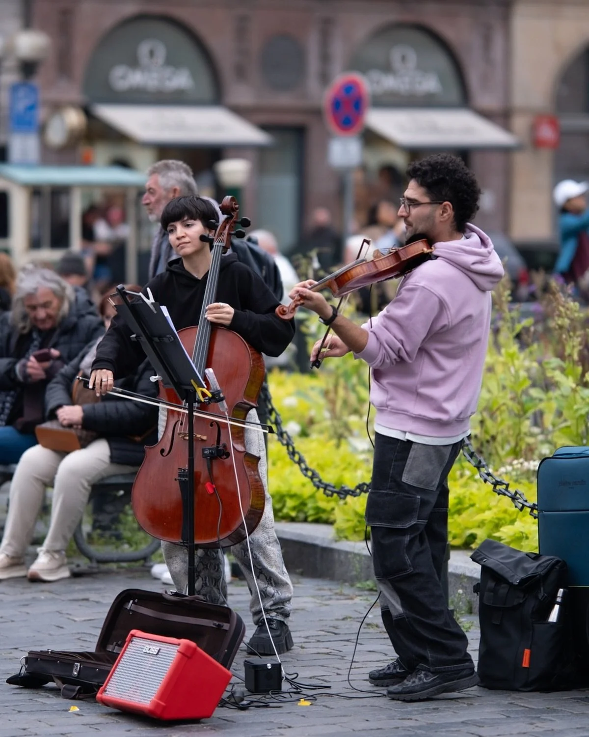 &ldquo;Music is the divine way to tell beautiful, poetic things to the heart.&rdquo; &ndash; Pablo Casals 

Happy international music day 🥂🎉 

📸 Przemyslaw Banasz

Prague felt like stepping into a fairytale ✨🎻 We played in the heart of the Old To