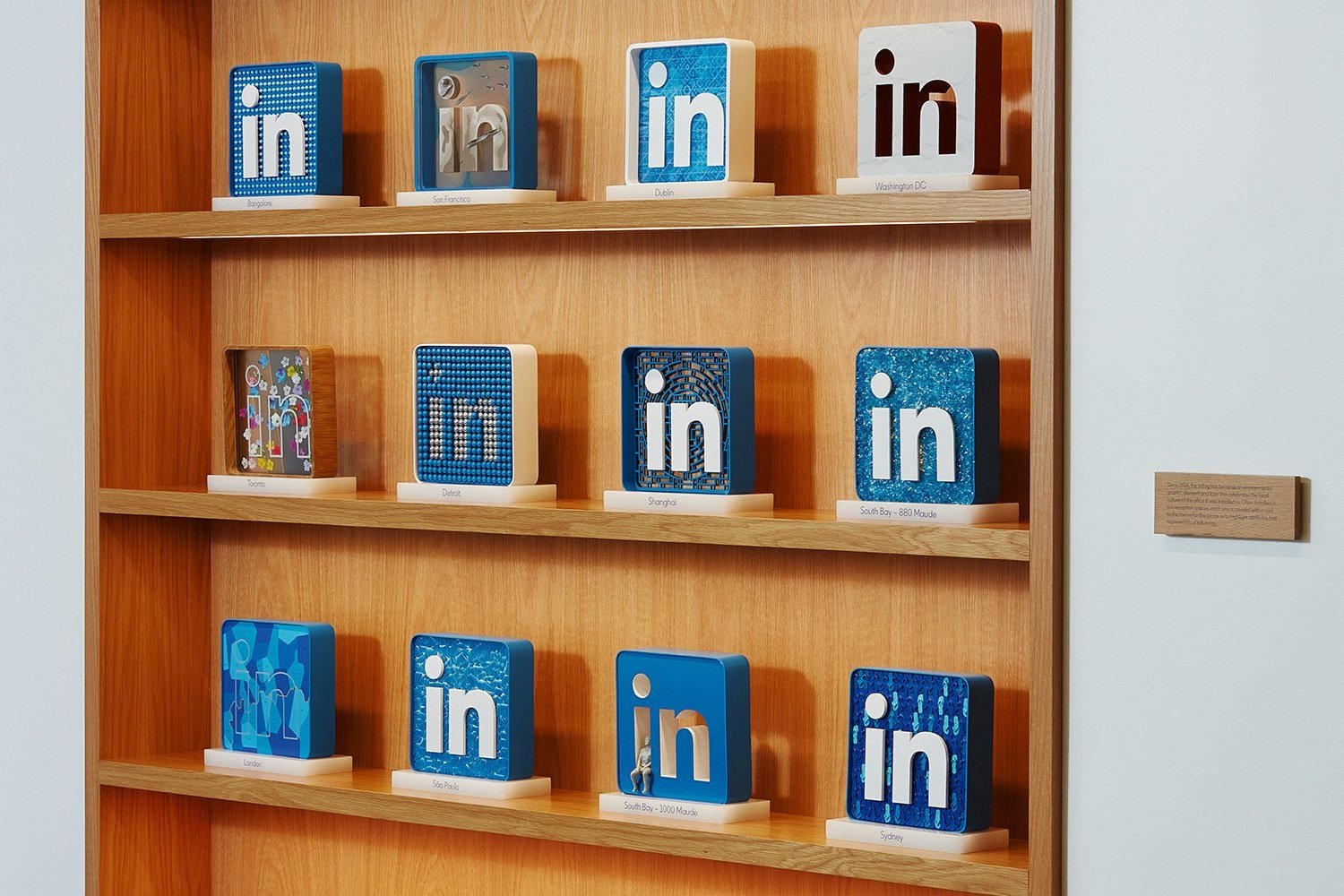 Linkedin-1000-1.jpg