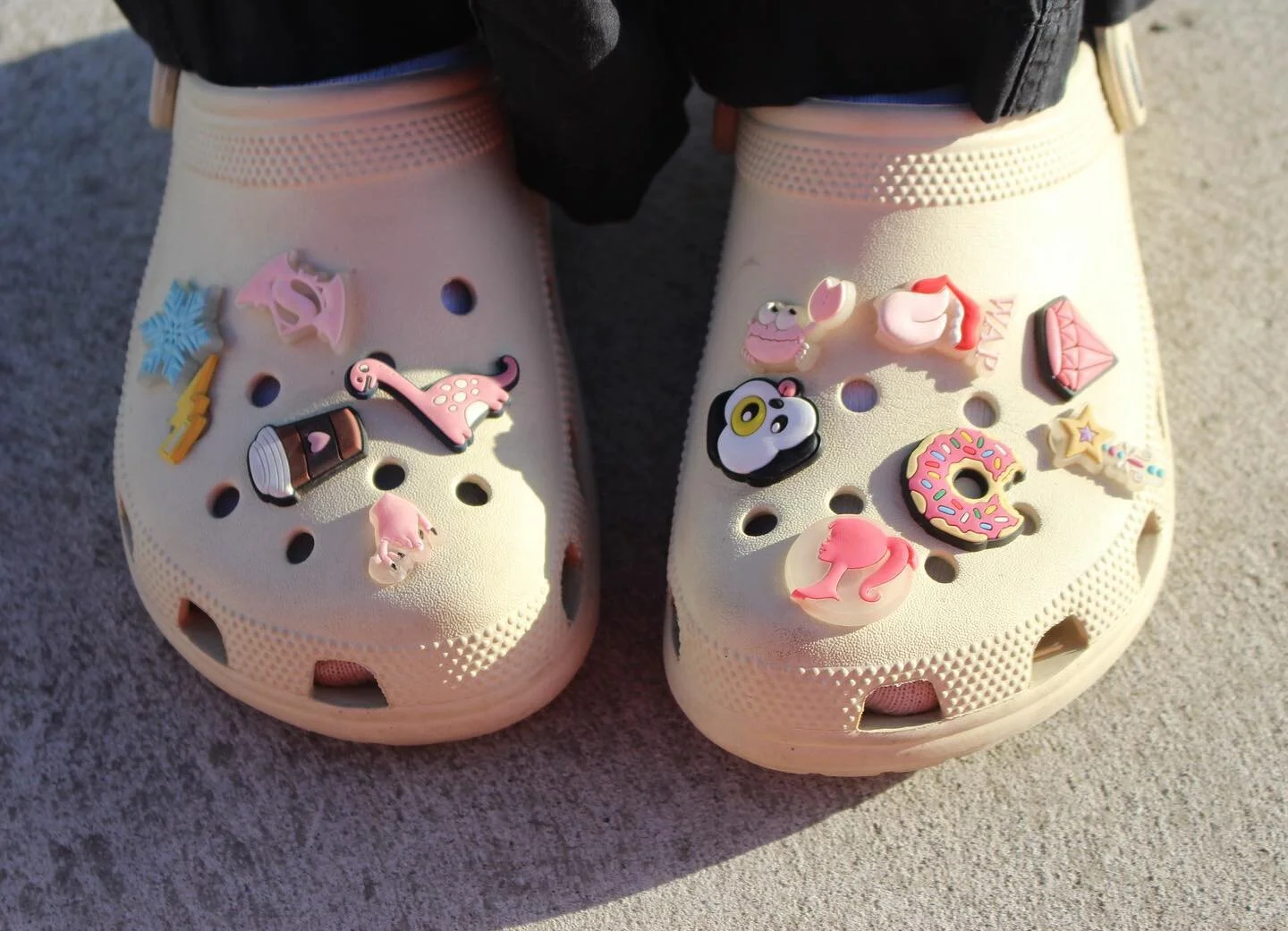 Got Crocs? 🐊👟
What&rsquo;s your best jibbitz? 
4-7pm TODAY for pizzas at QE2 Drop In Centre. 
Atlantis Street, New Brighton