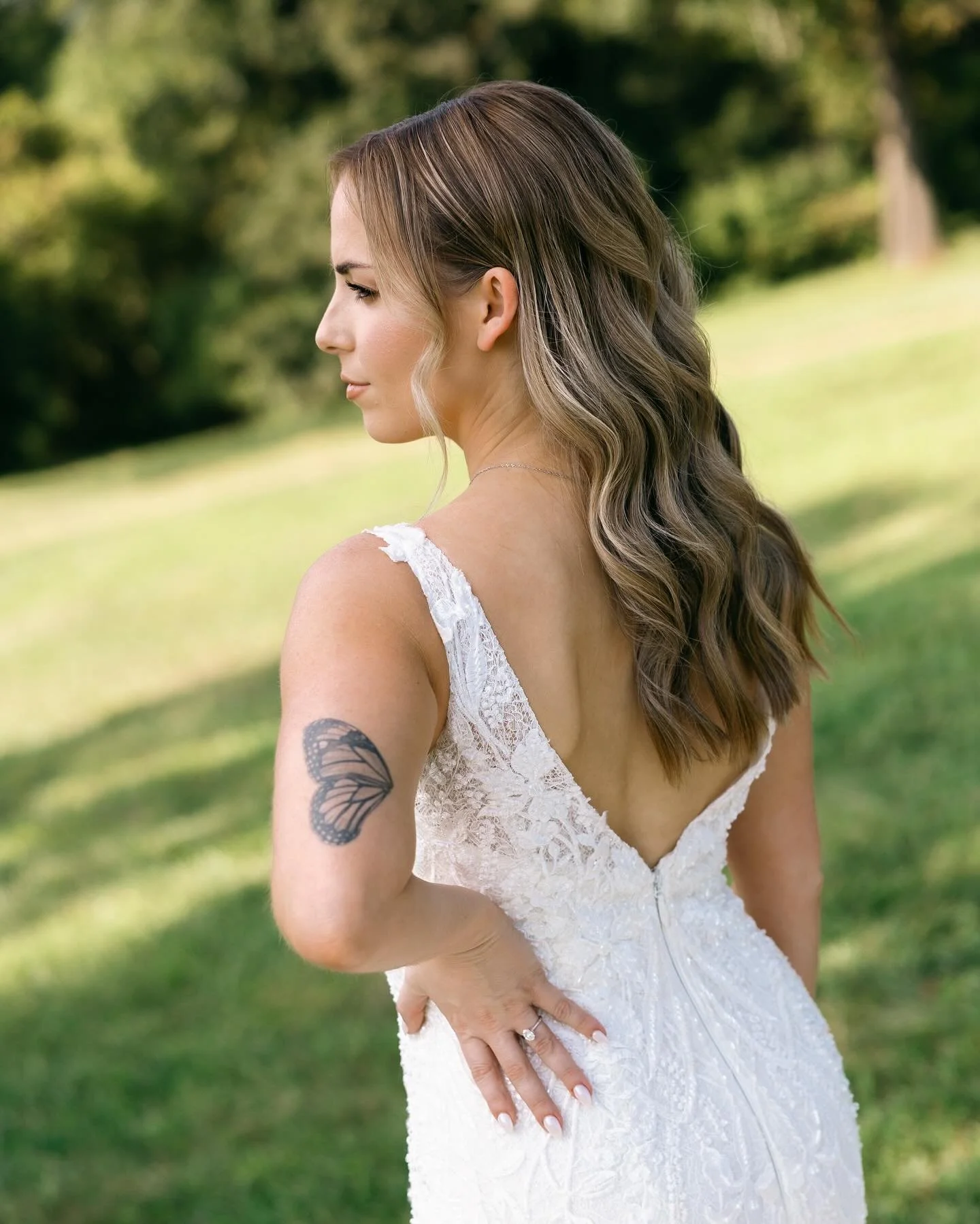 Stunning bridals I got back. It was too hard to just pick one! 😍 

SWIPE for all the angles! 🤩

@photosbygracieb you killed these! 🥰