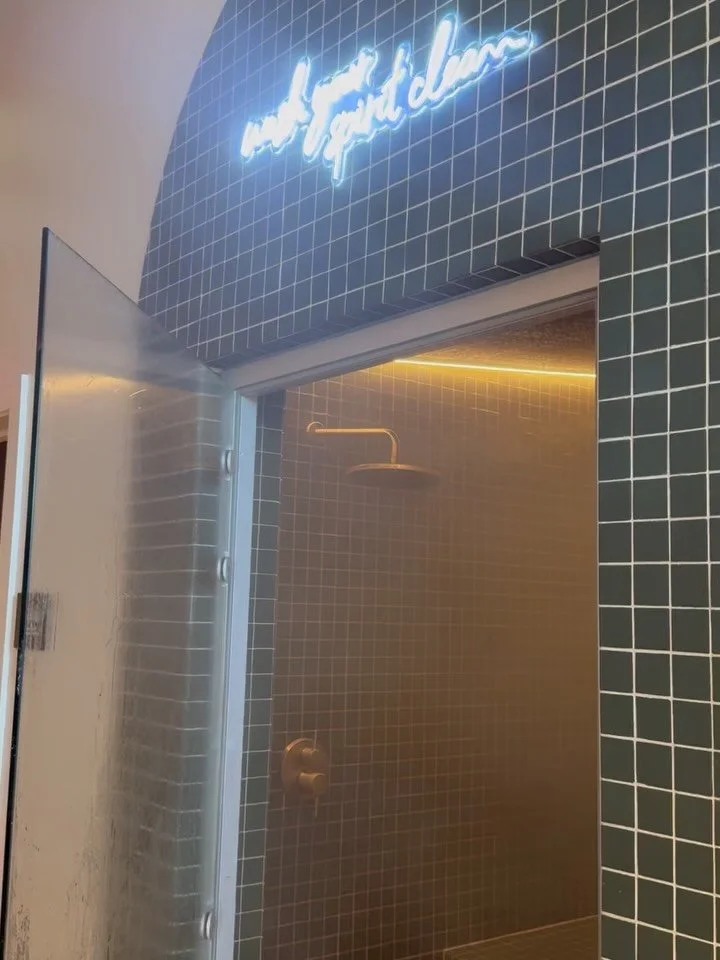 This season of love, our prix fixe is a five-step bathing ritual, served at your own pace. 🌊 🌫️ 🔥 🧊 🌞

Give the gift of connection (and a really good exhale). Limited availability remains for 2/13 + 2/15 &mdash; or gift a Saunadate anytime (link