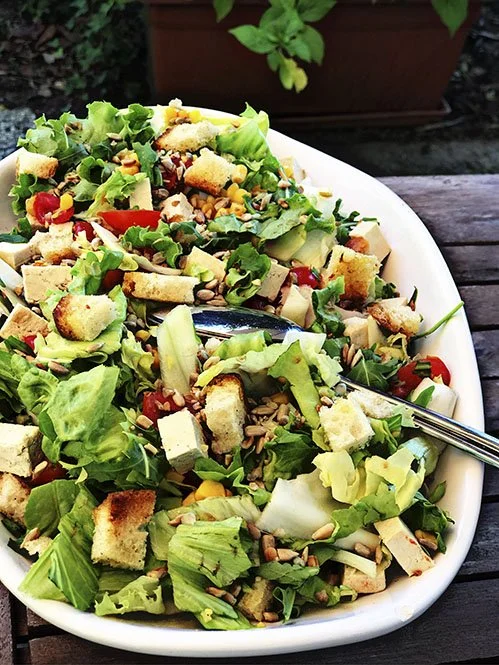 SALAD TOFU.jpg