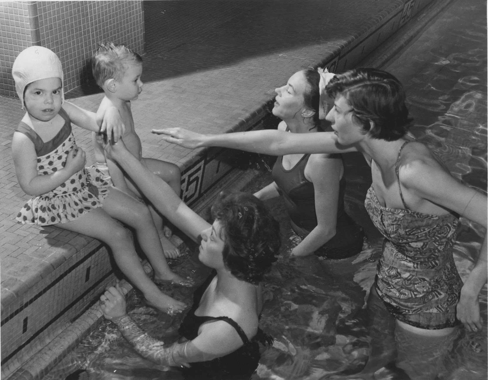 Swimming ca 1960s (3).jpg