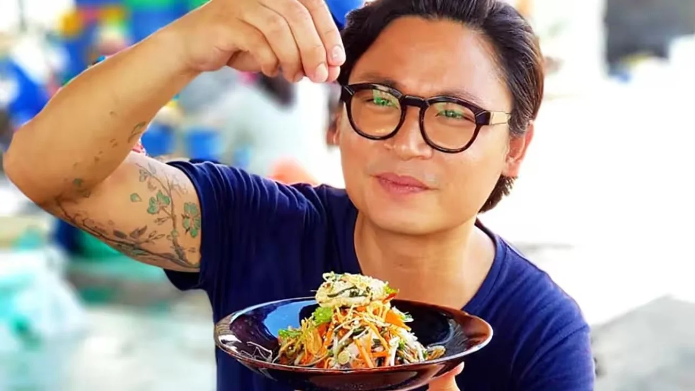 CHAR GRILLED CALAMARI &amp; PICKLED VEGETABLE SALAD