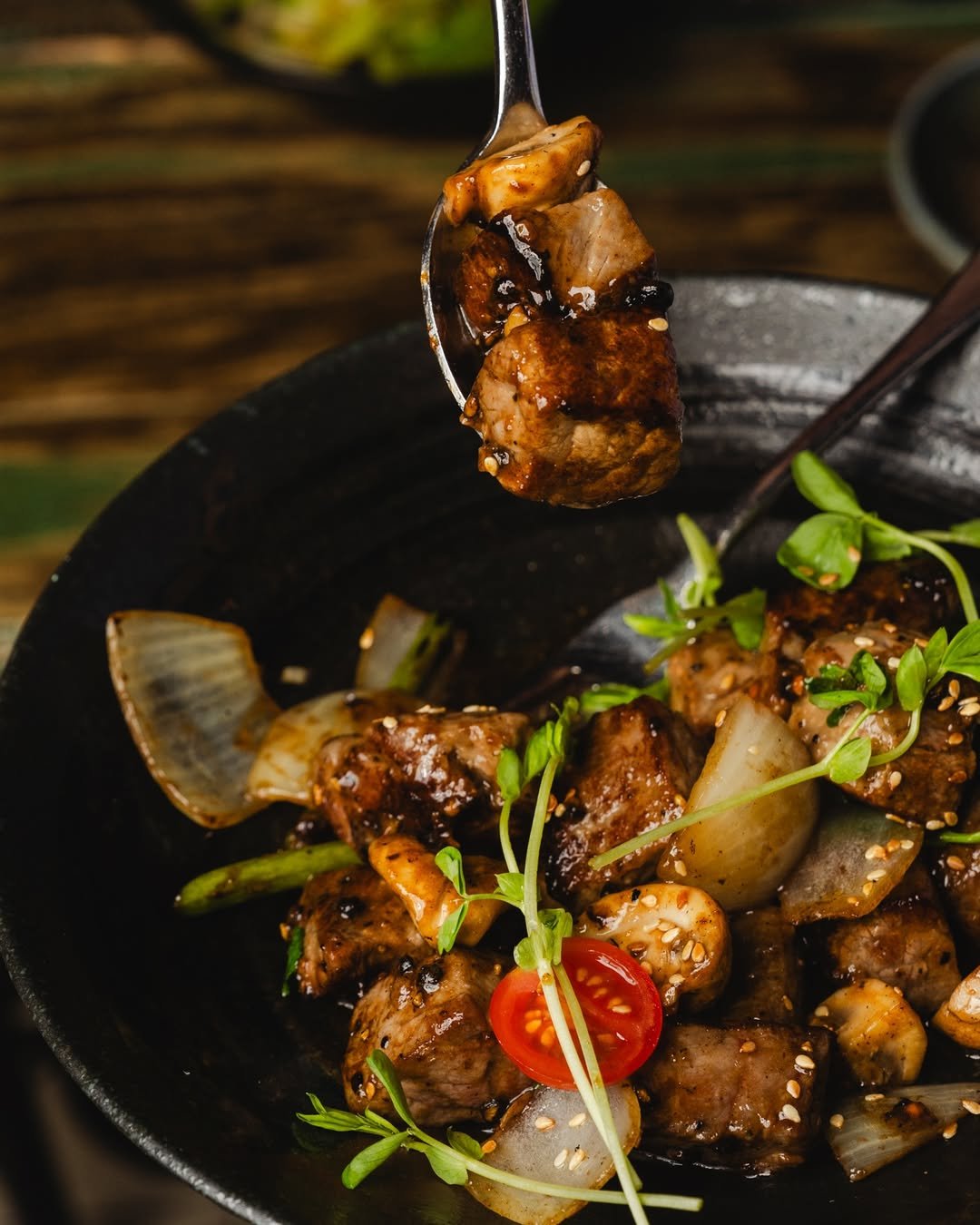 OH SHE'S JUICY! COME &amp; GET &quot;LUCCY&quot; WITH US 🔥🔥 

Have you dived into a plate of our SIGNATURE &quot;B&ograve; L&uacute;c Lắc&quot; - Wok Tossed Riverine Angus Beef marinated in Dad's SECRET Sauce, or as we like to call it &quot;Luccy&q