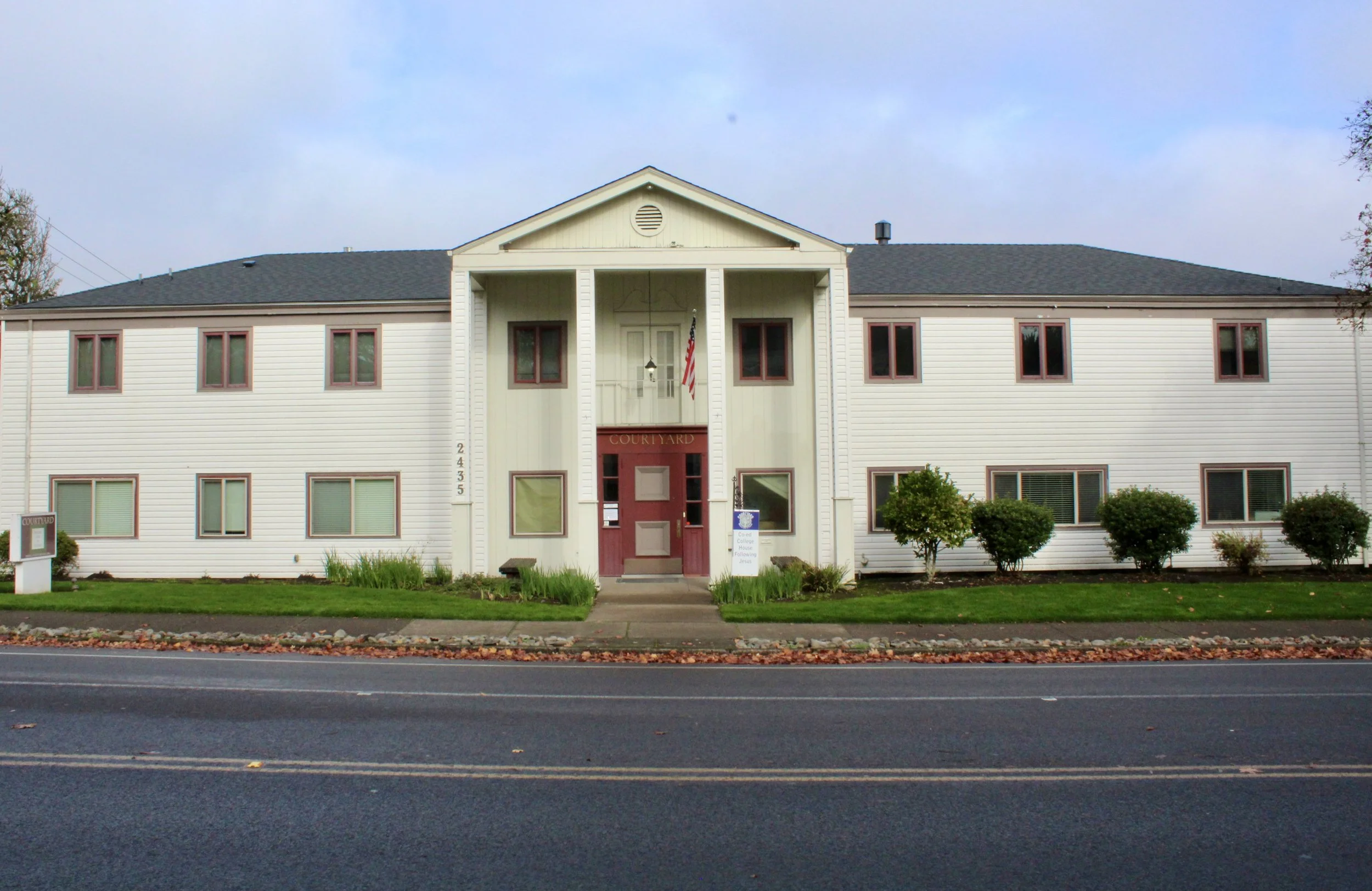 Courtyard Christian Housing Corvallis Oregon