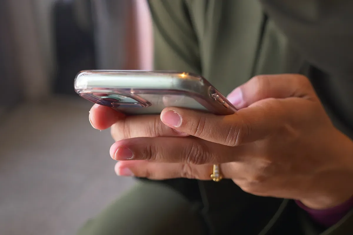 crisis intervention hotline caller