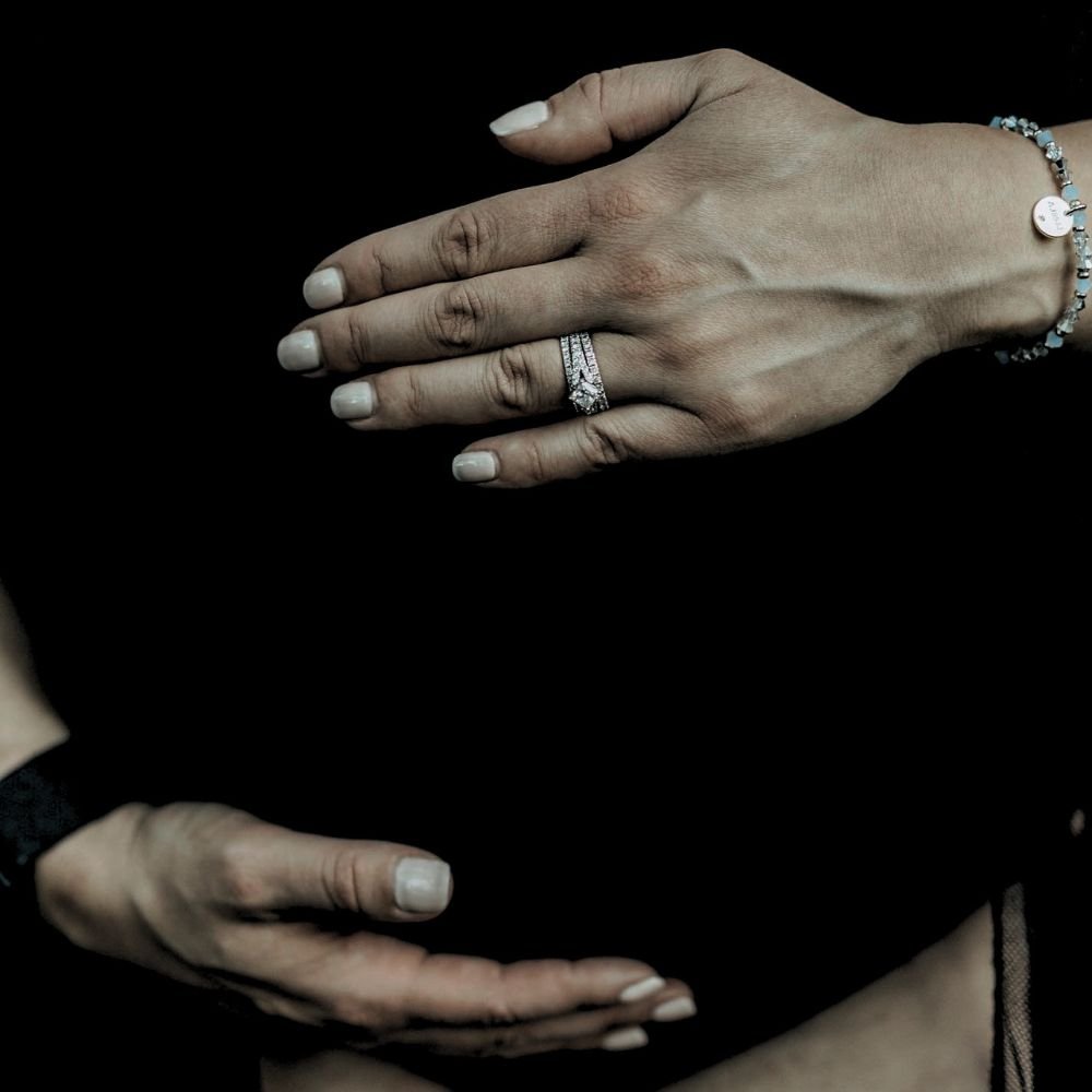 Grief After Miscarriage: A NJ Therapist's Guide for Moms, Partners and Families