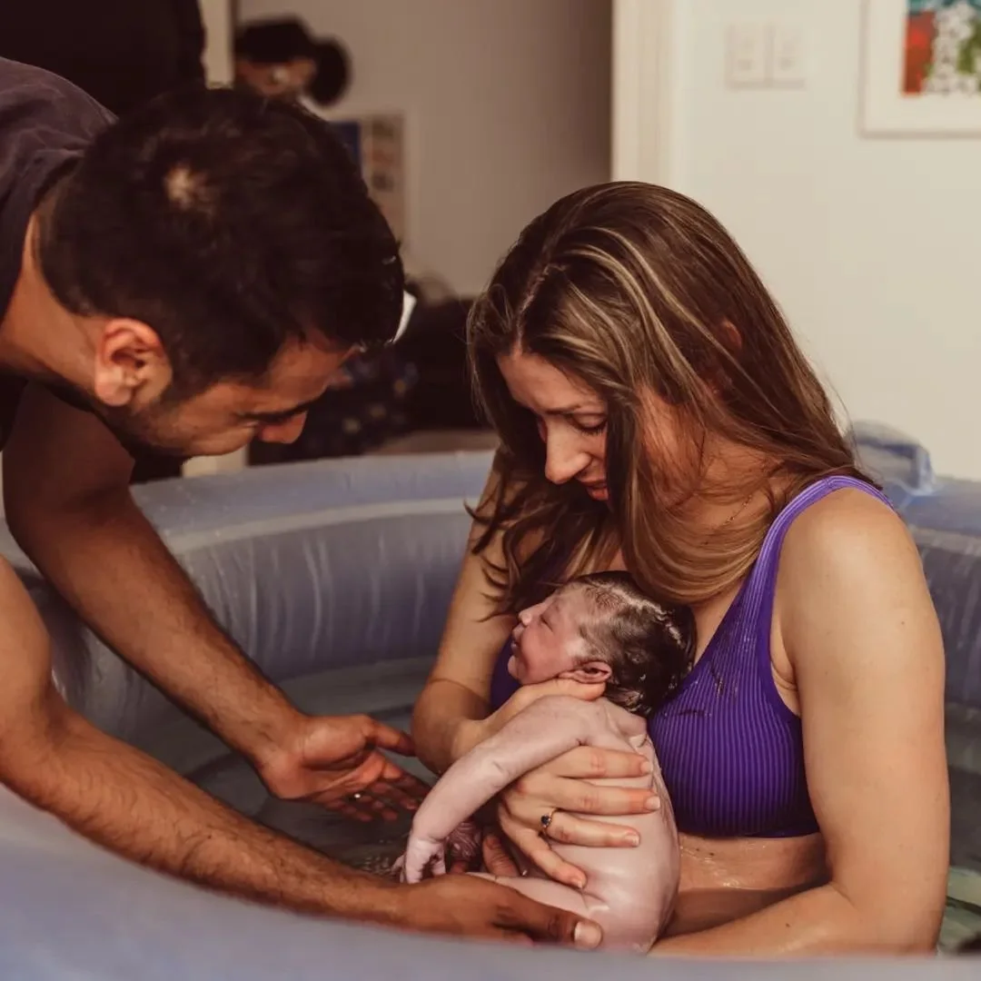 ✨ The birth of Ava ✨ 
.
.
.
.
This mumma reached out just two weeks before her due date 💖 So, if you've ever thought about having a birth photographer and you are due in mid/late October I still have one more space for October!
.
I have one other sp