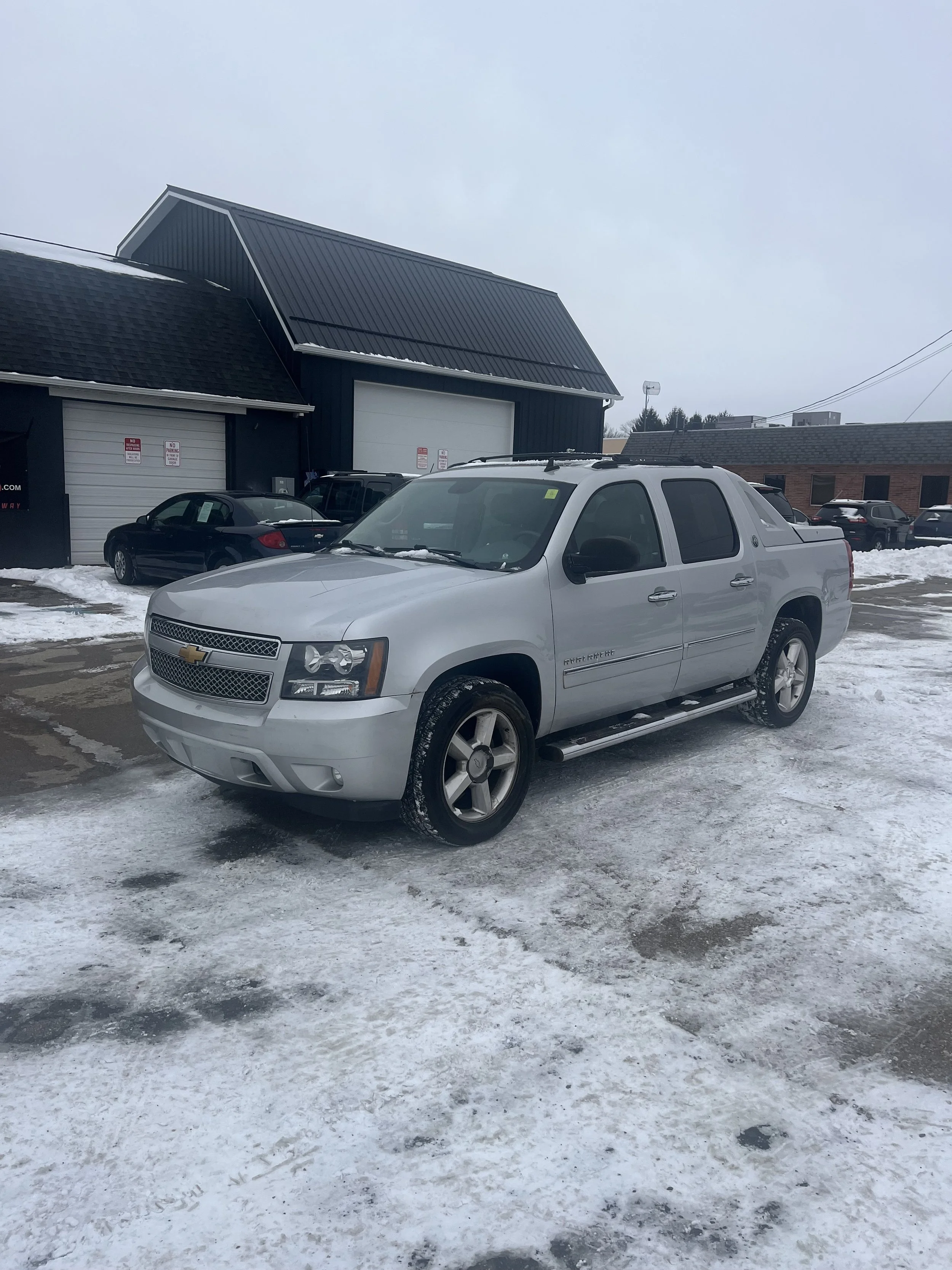 2013 Chevrolet Avalanche LTZ's photo