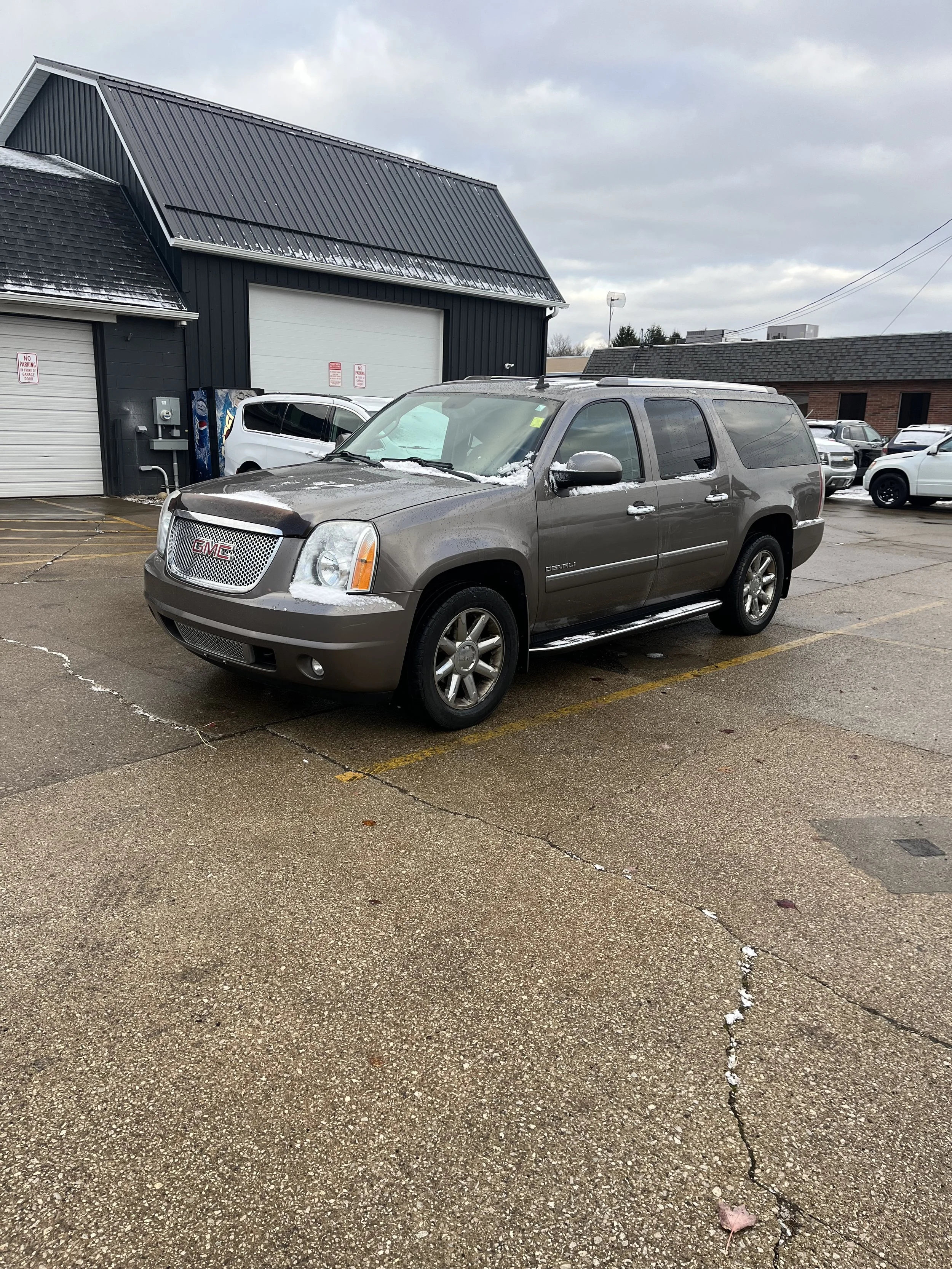 2013 GMC Yukon XL Denali's photo