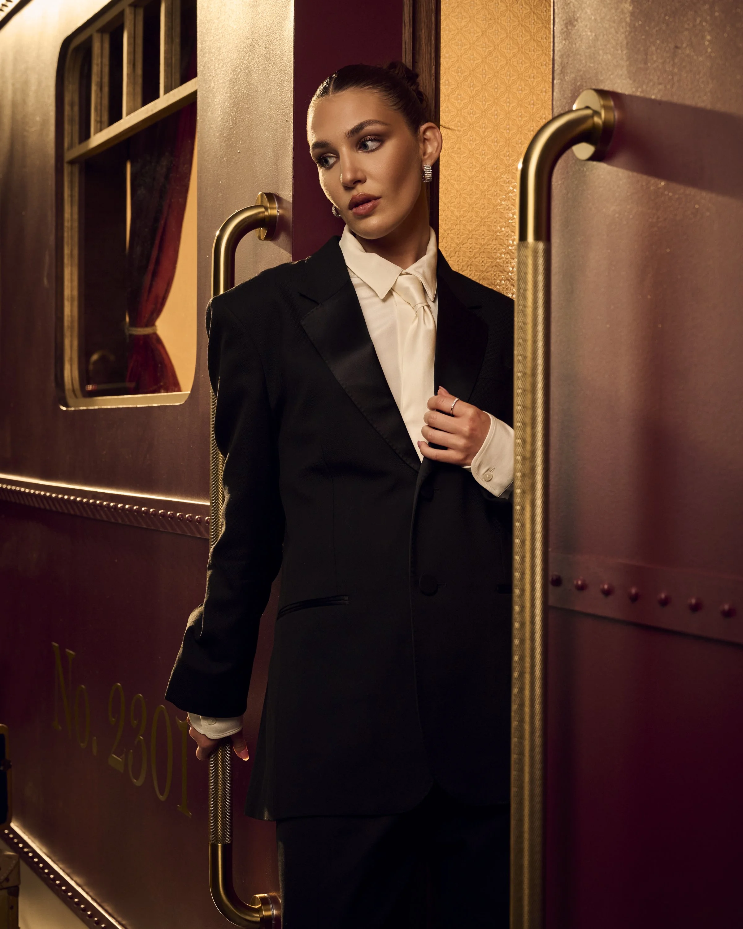 NFLX_CSAPhotoSuite_SophieNélisse_11011.jpg