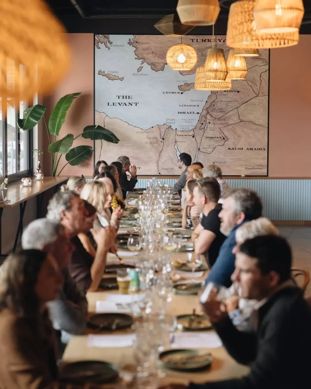 Birthdays, book clubs, lunch with your best friends ~ any excuse to dine with your peeps will do! 🥂
Our set menus make group dining a breeze ~ see our Banquets, Weekend Bottomless Lunch and Chef's Lunch for inspiration, and talk to us about reservi