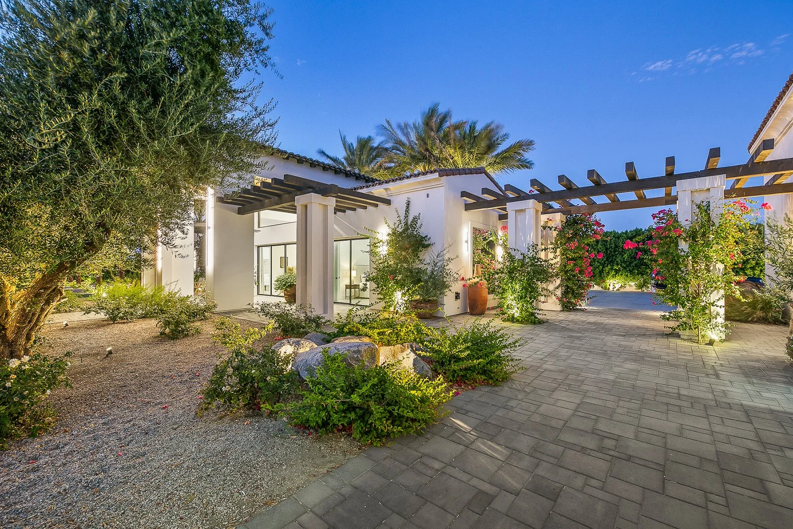 15 CASITA MLS.jpg