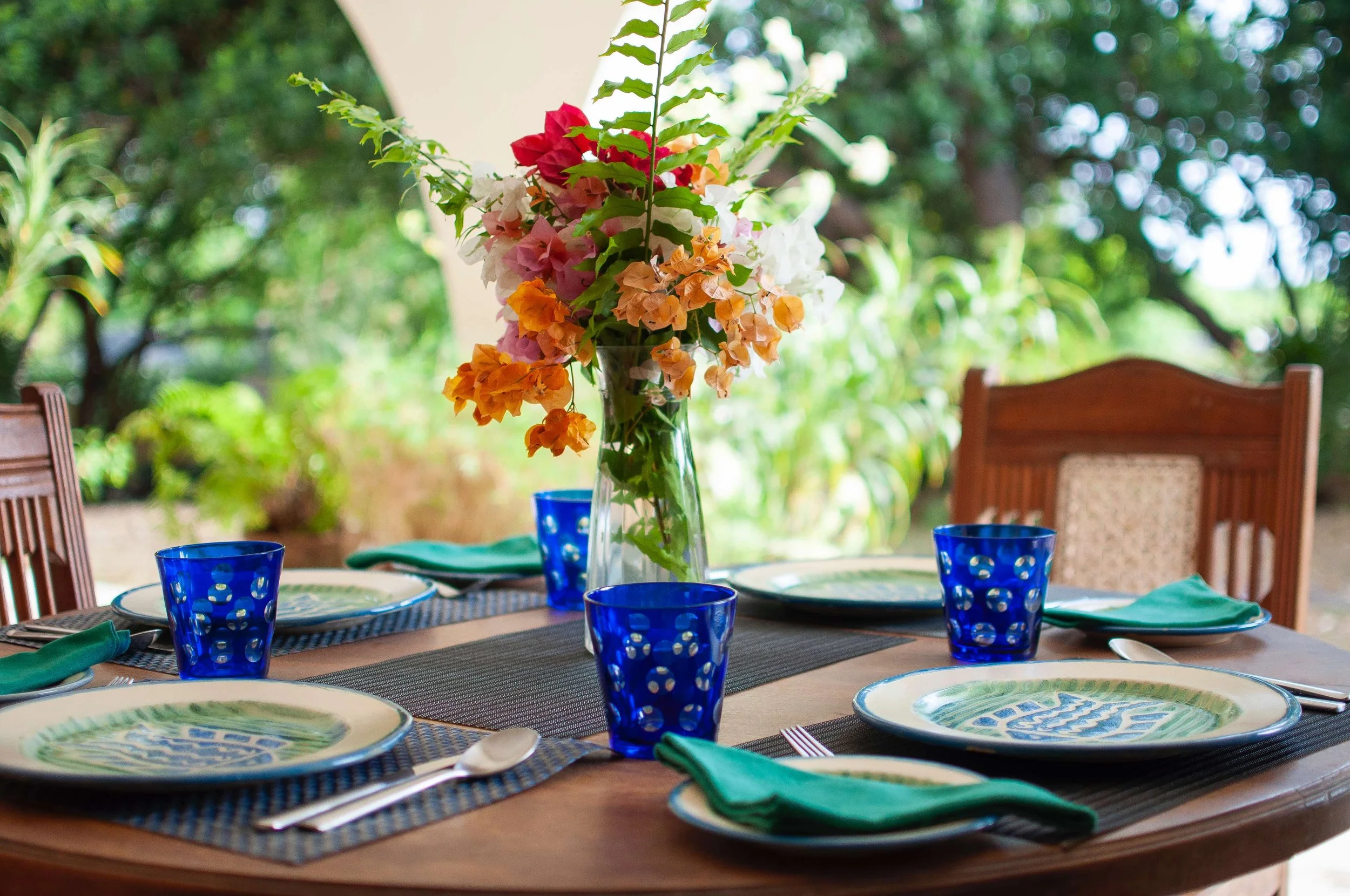 Maweni House -  Outside010.jpg