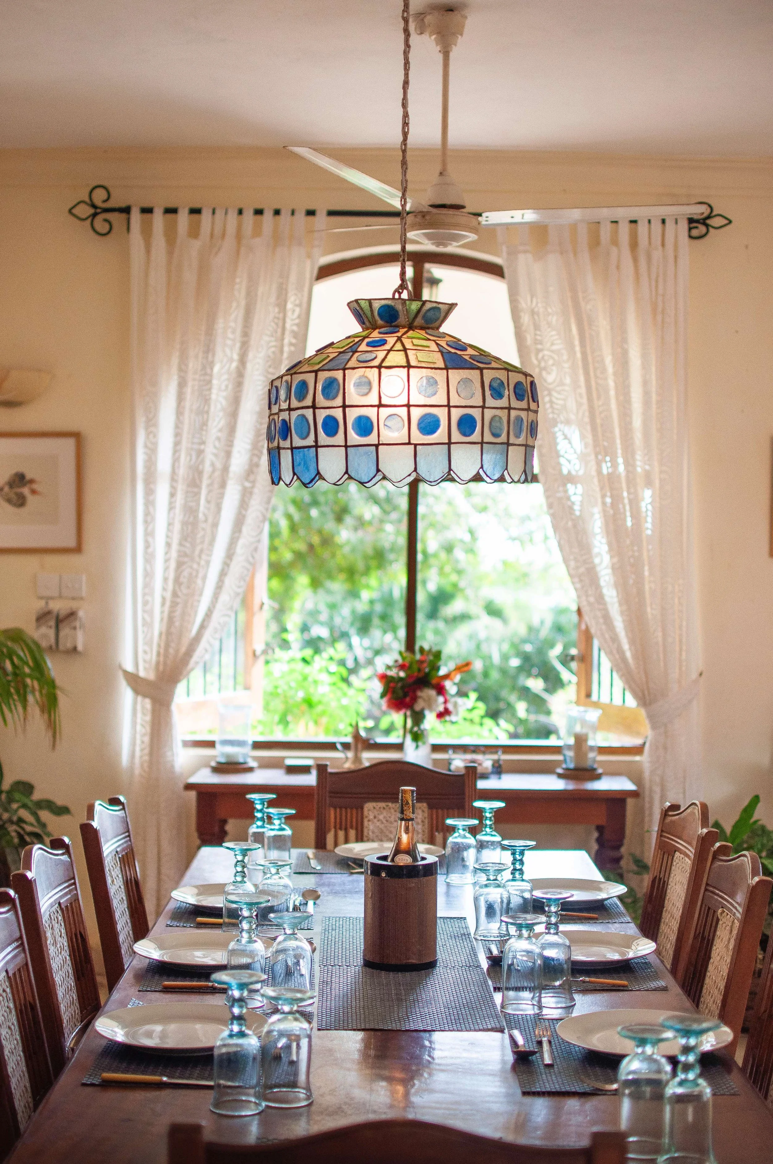 Maweni House -  Dining Room005.jpg