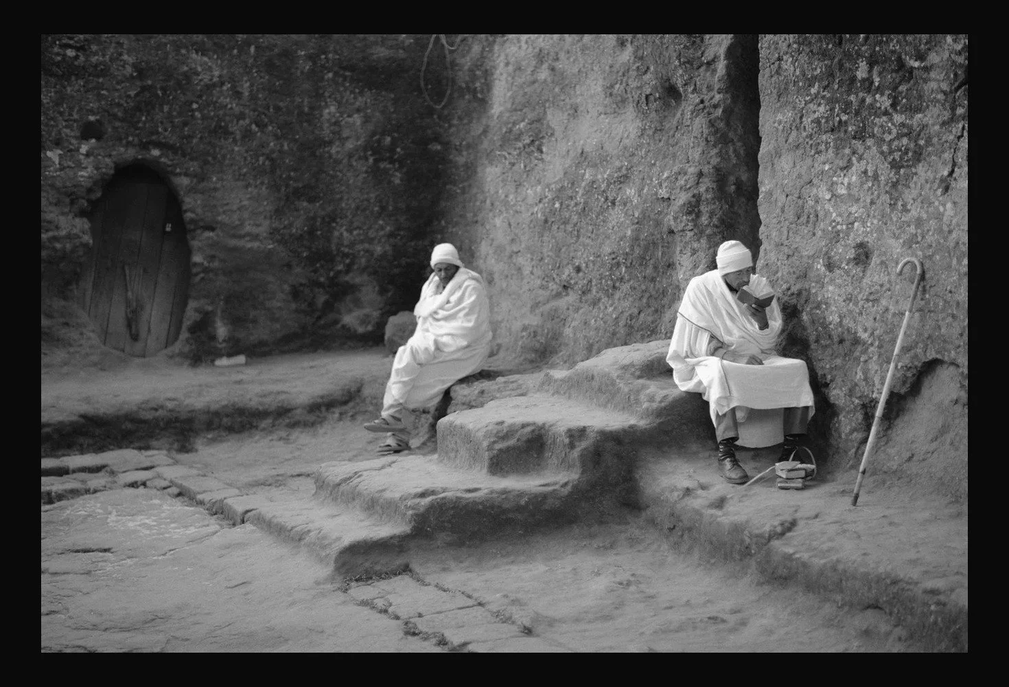presence_08_men_seated_steps.jpg