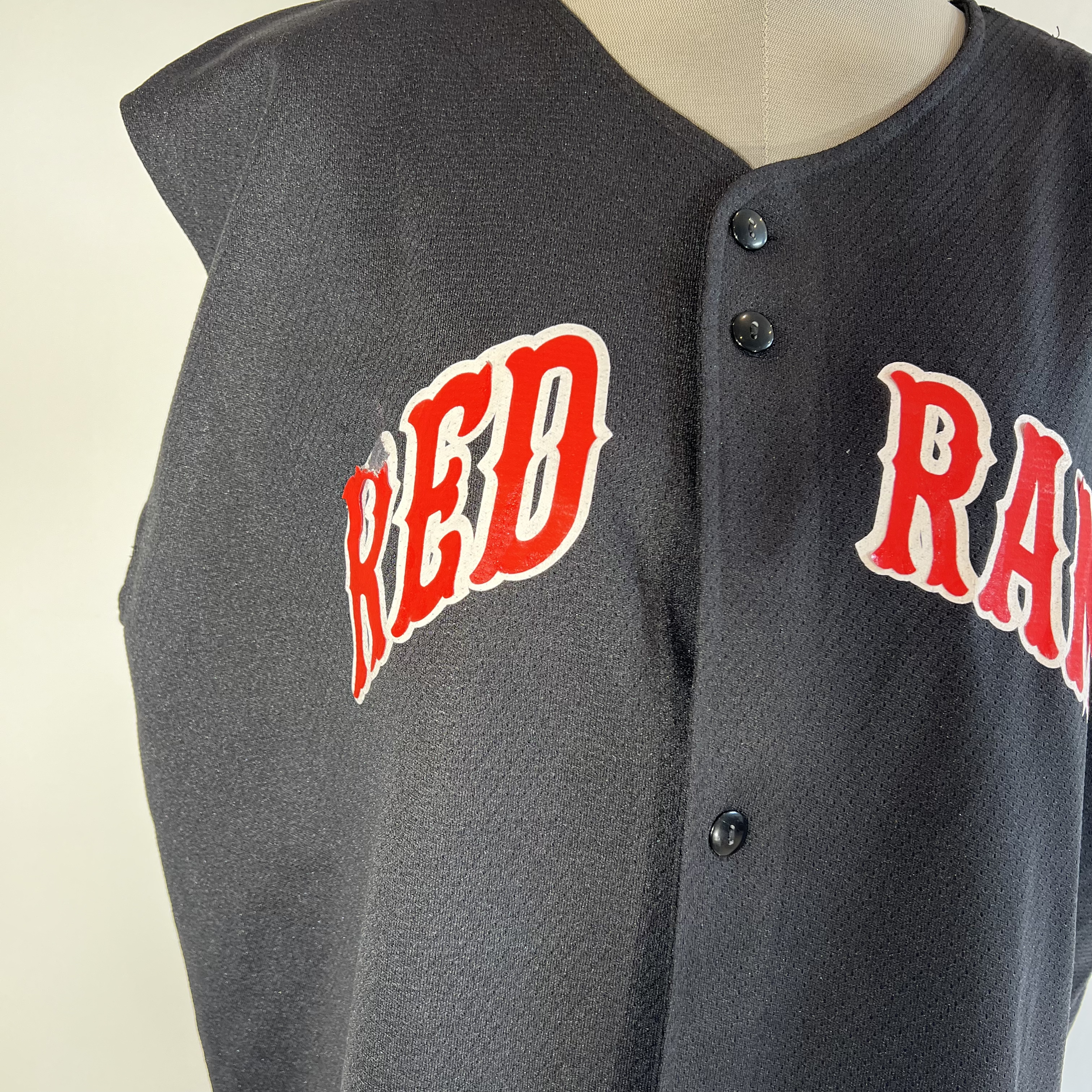 BASEBALL RED RAMS BUTTON SHIRT_4.png