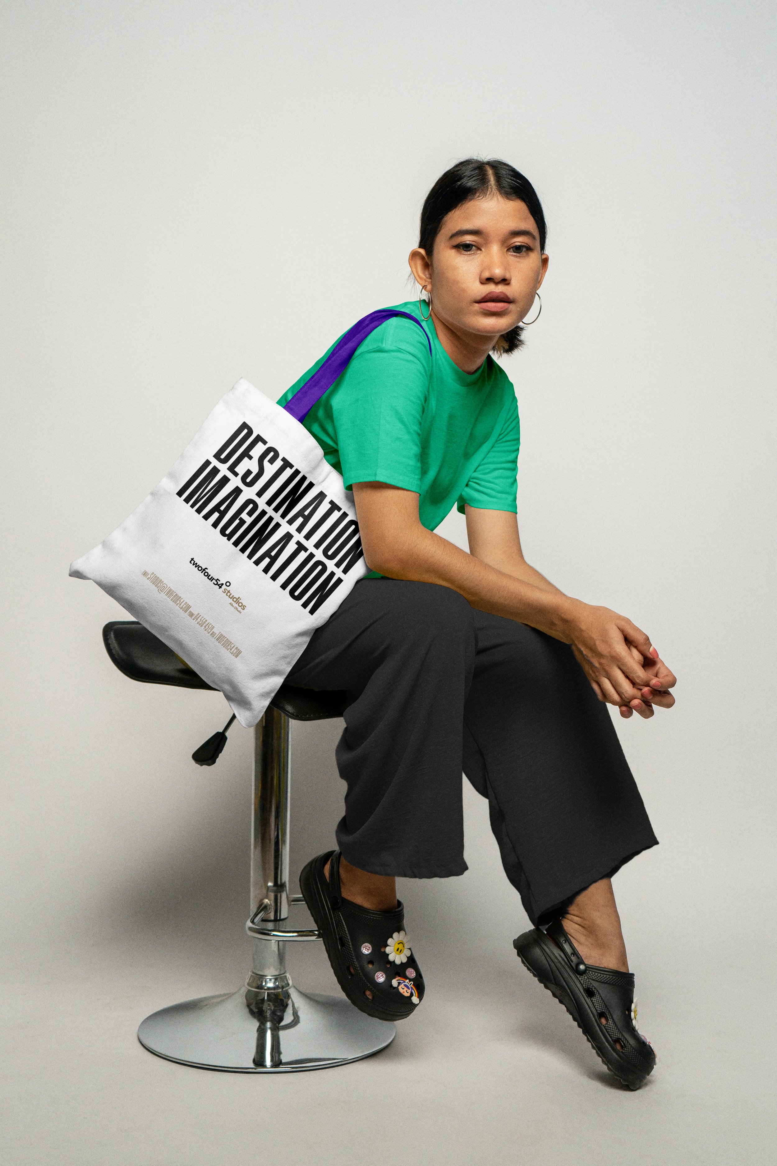 twofour54-studios-canvas-bag-Opt1 copy.jpg