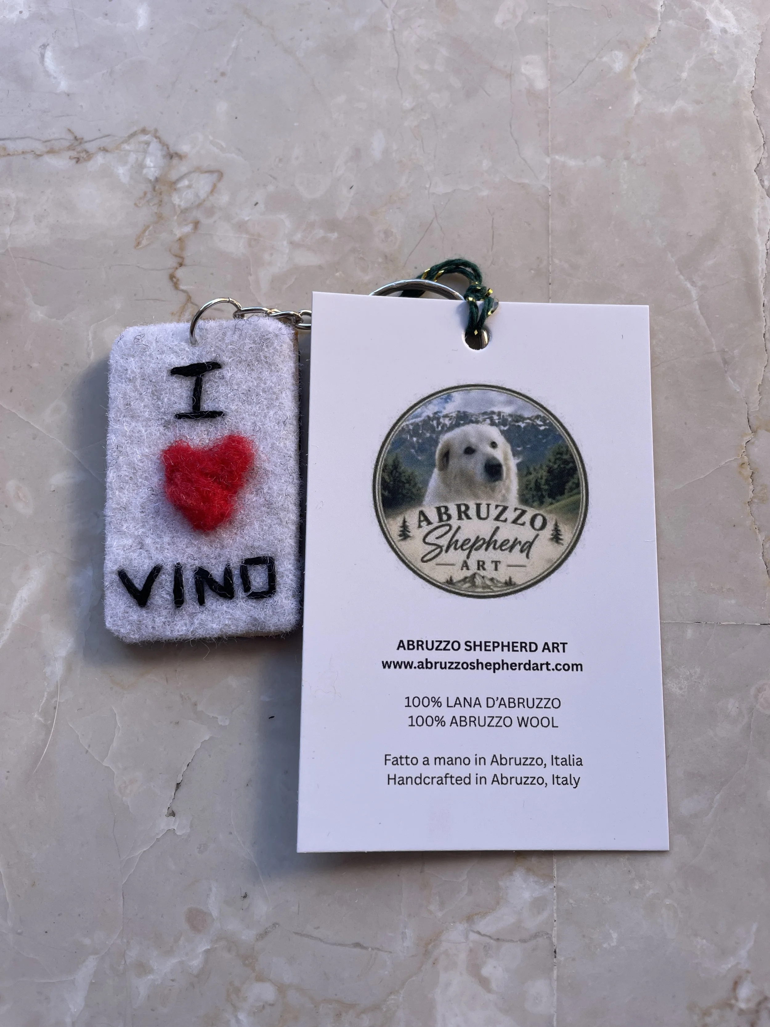 I love vino keyring