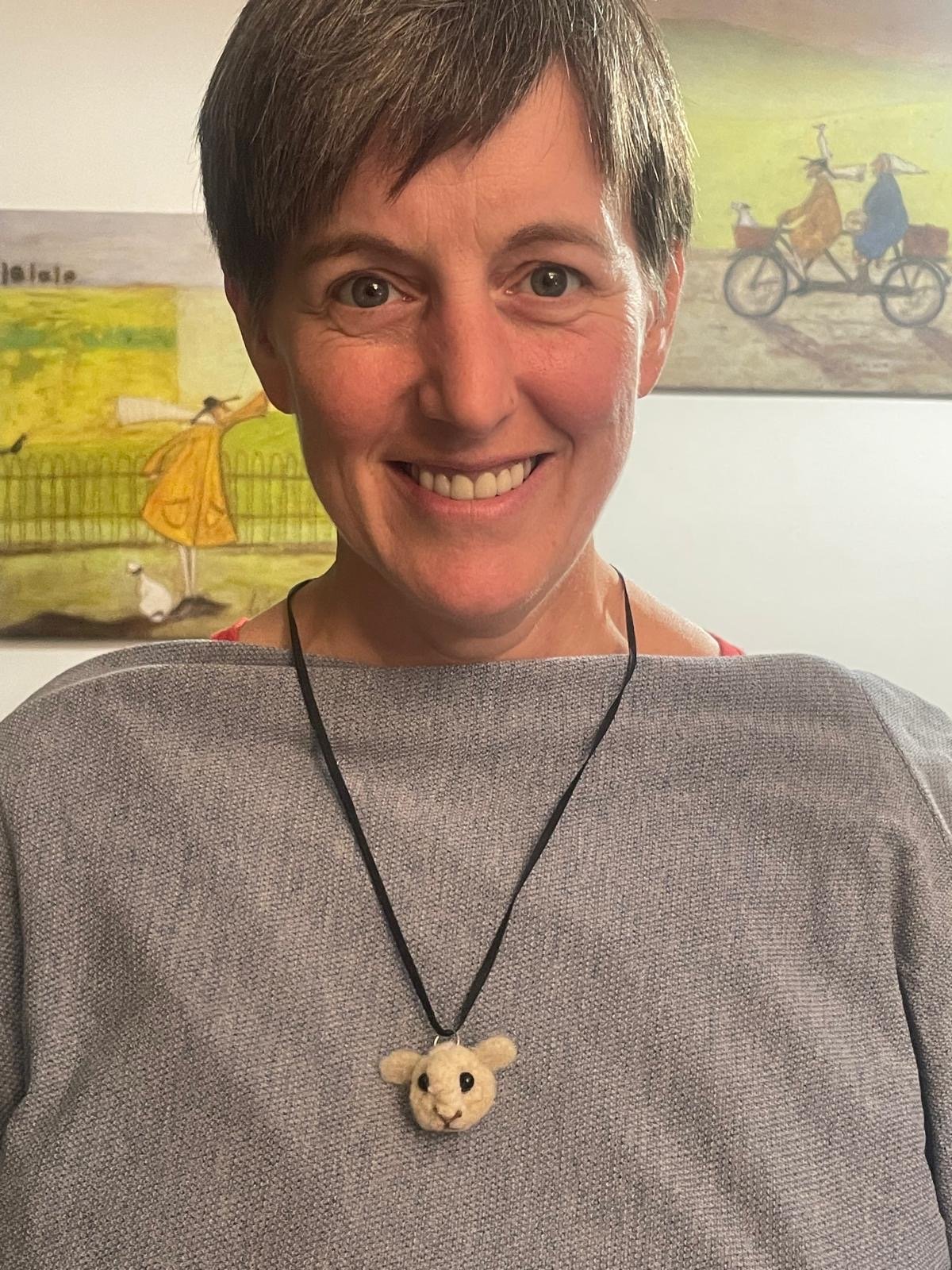 Sheep pendant 