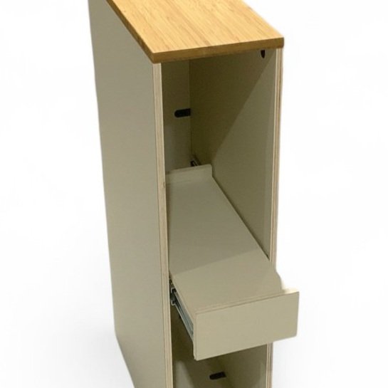 cm-campermodule-staumodul-nischenmodul-k7-frontansicht-k7-k-auszug-offen-kaffeemaschine-sand-1000x1000.jpg