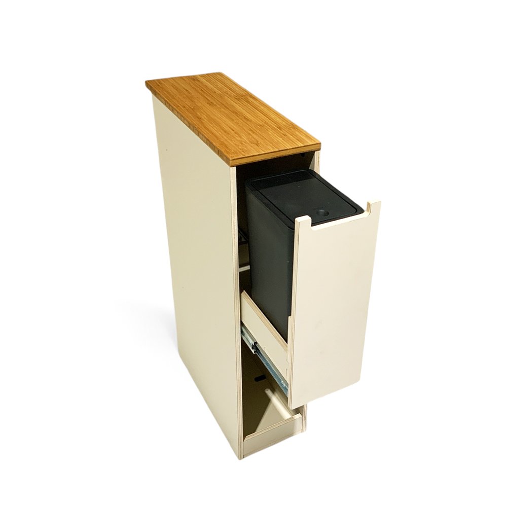 cm-campermodule-staumodul-nischenmodul-k7-frontansicht-schublade-offen-muelleimer-sand-1000x1000.jpg