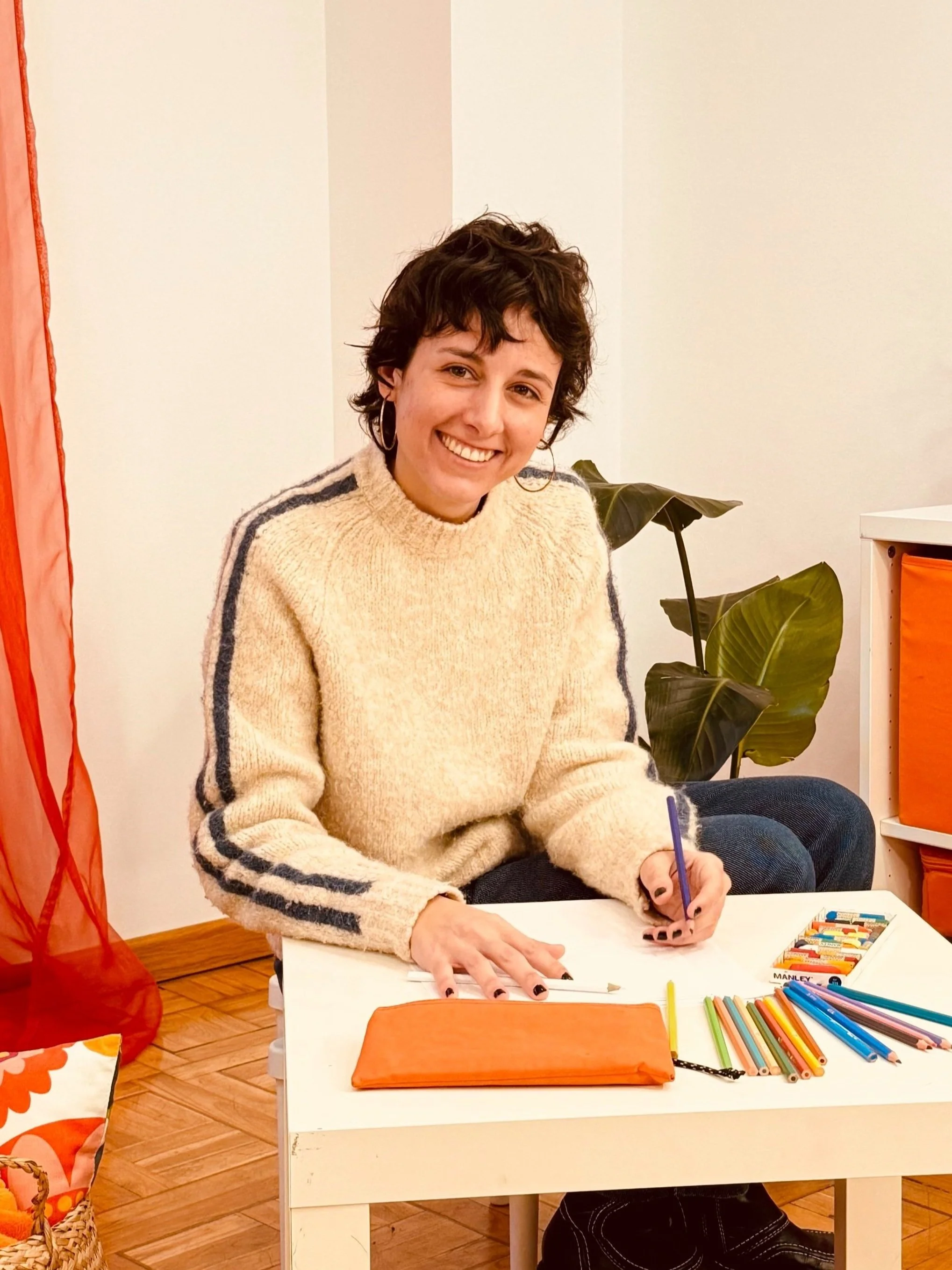Claudia Mendoza, psicoterapeuta niños y adolescentes presencial en Madrid y online