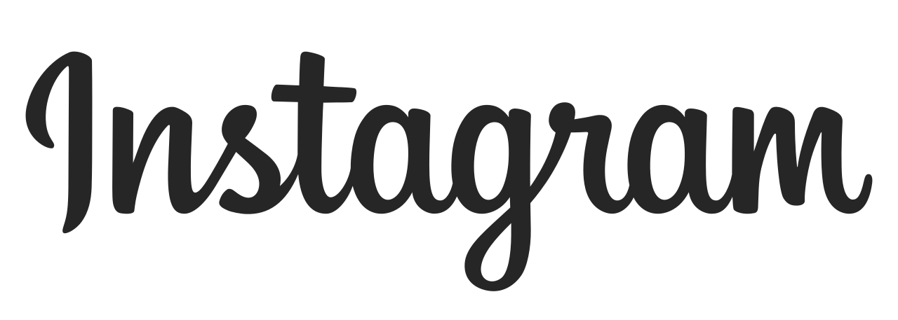 Logo de Instagram en color negro con letra cursiva.