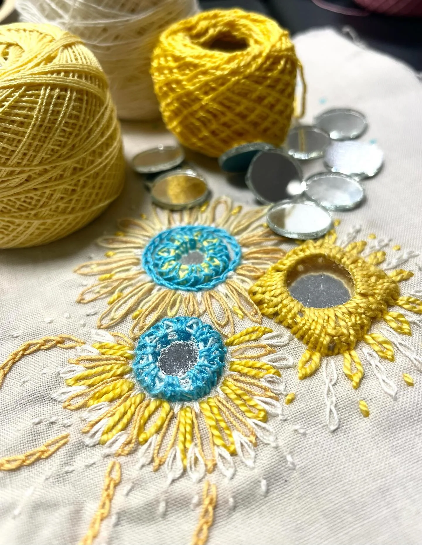 Our Autumn term continues @crosshatchstudios with new techniques&hellip;some easier than others! I hope they like a challenge! Thankyou folks for your patience this morning, Shisha mirror work is fiddly! #shishaembroidery  #sustsainablefashion  #mend