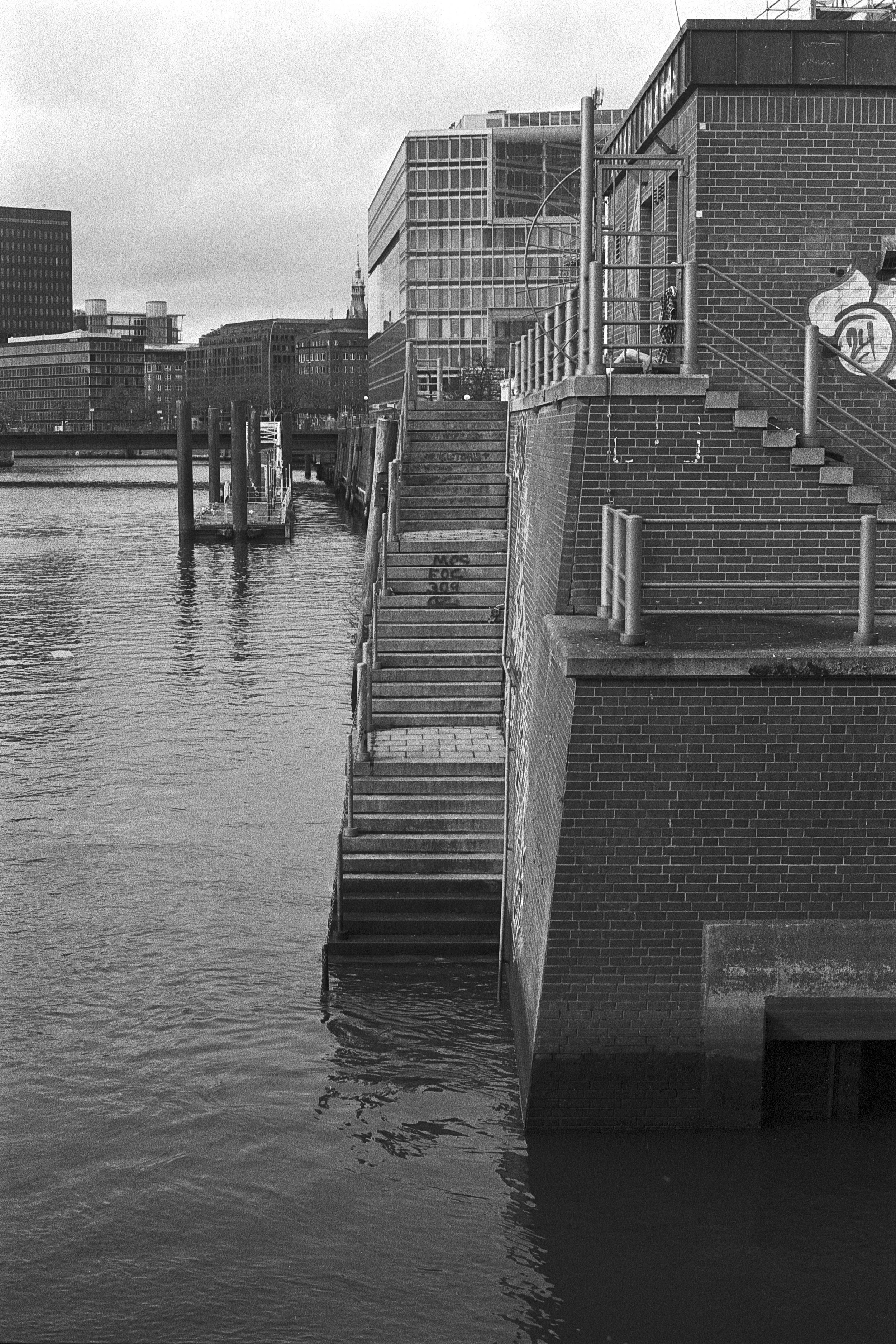hamburg_book-19.jpg