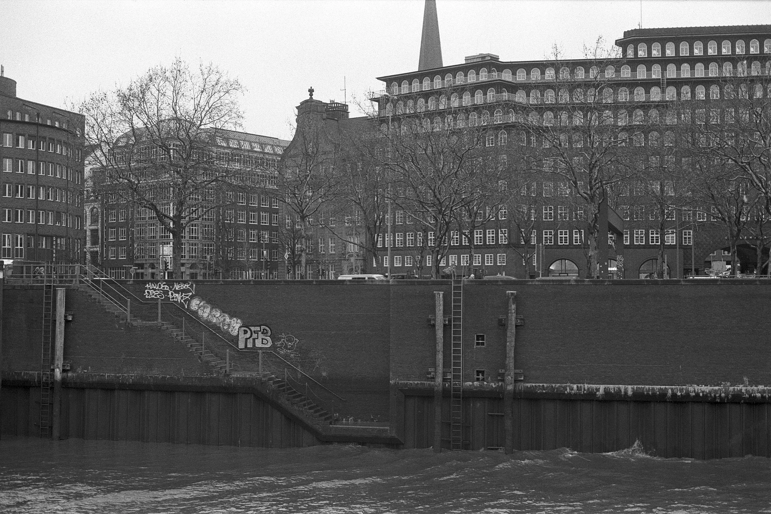 hamburg_book-36.jpg