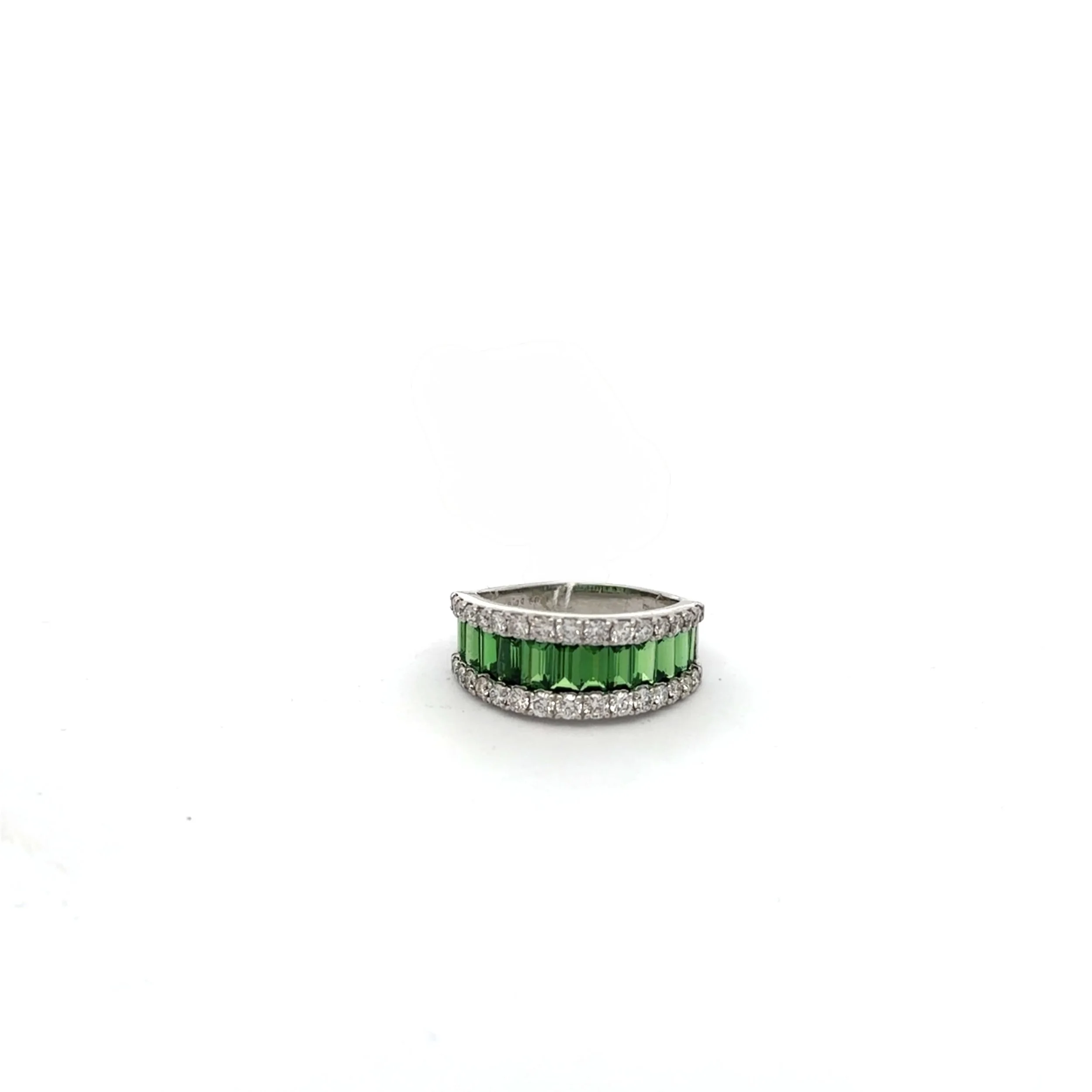 TSAVORITE HALF BAND