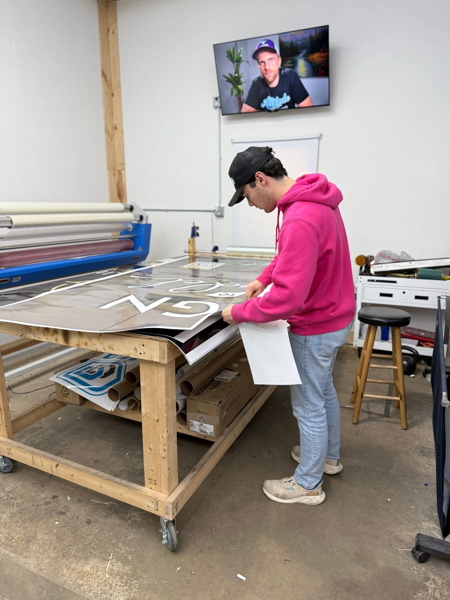 Joe&rsquo;s got the prep. I&rsquo;ve got the print.

#TrailerWrap #VehicleGraphics #Wraps #CustomDesign #BrandPromotion #Advertising #Marketing #VehicleWraps #TrailerAdvertising #GraphicDesign