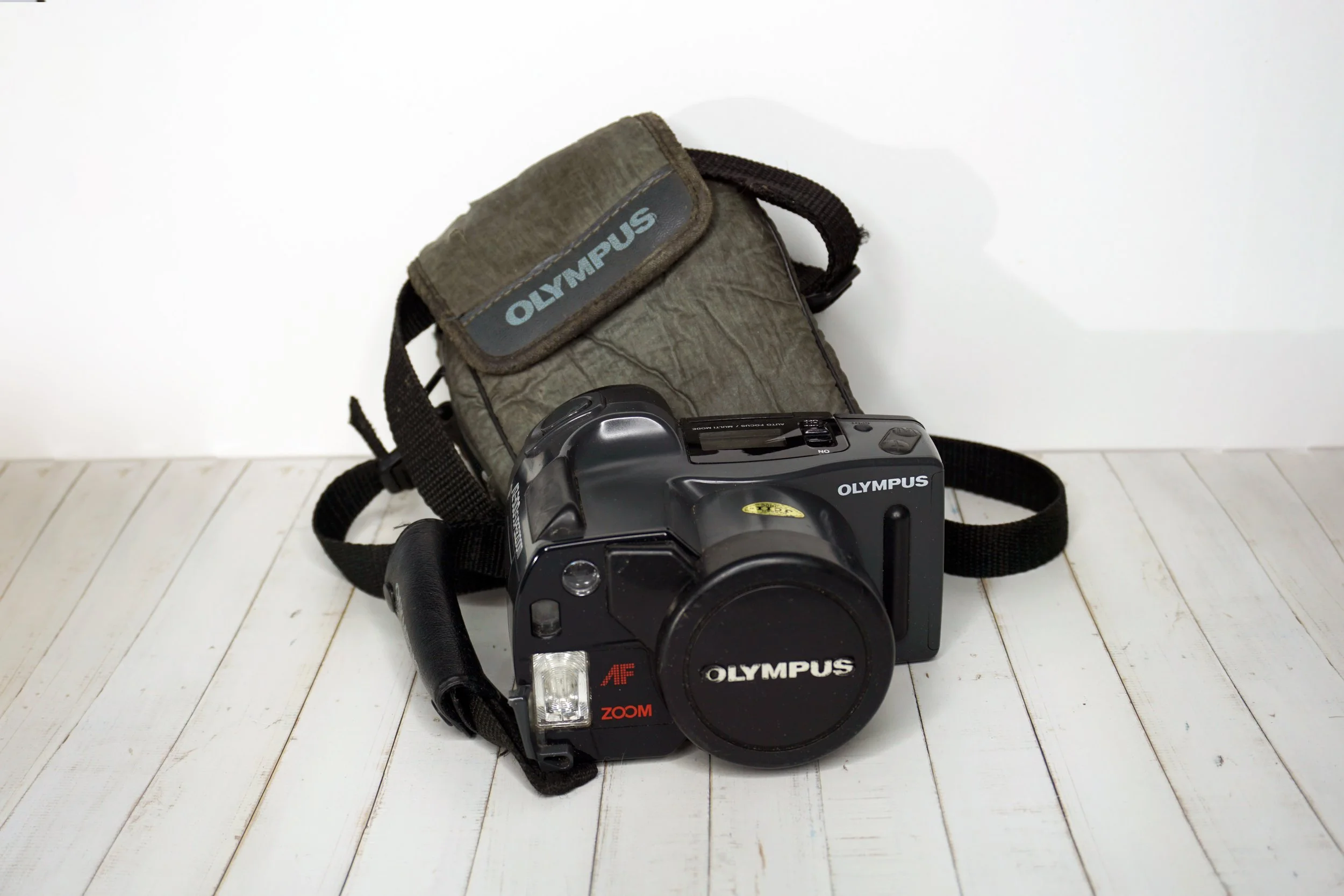 Olympus Camera.  #OC269ELC