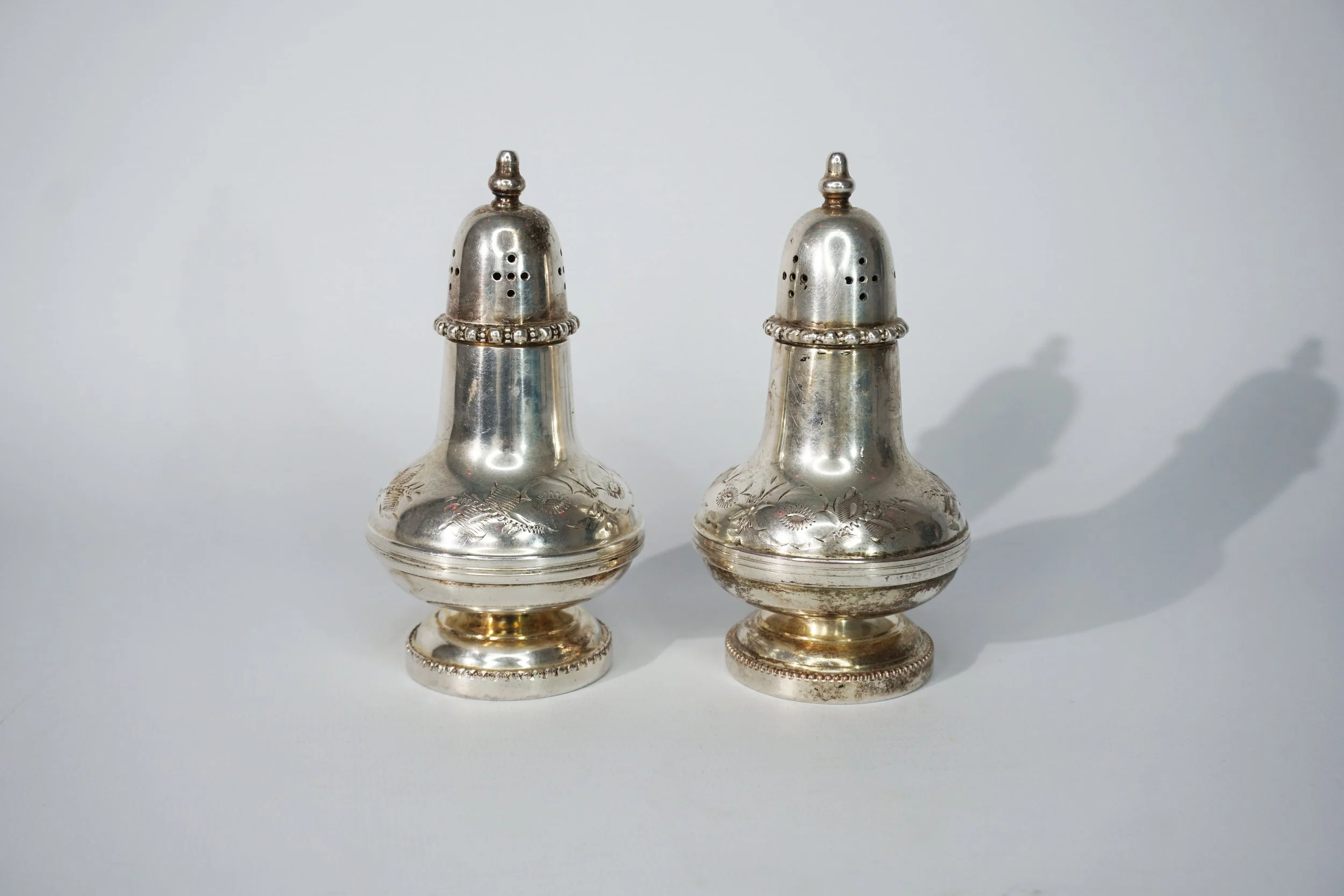 Silver Plated Salt & Pepper Shaker. (H110mm) #SP2622HMW