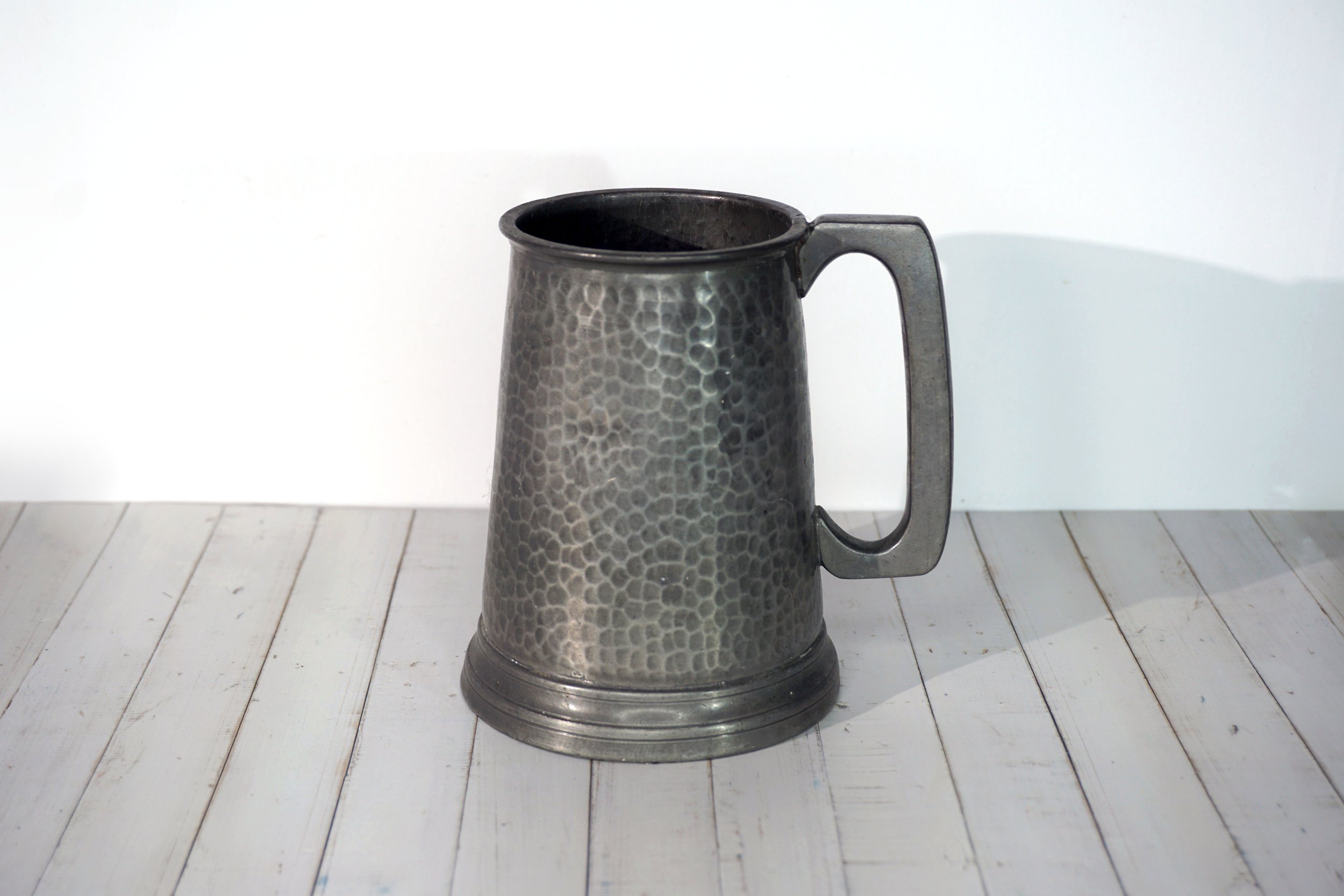 Pewter Hammered Tankard. (H130mm)  #TH2629HMW