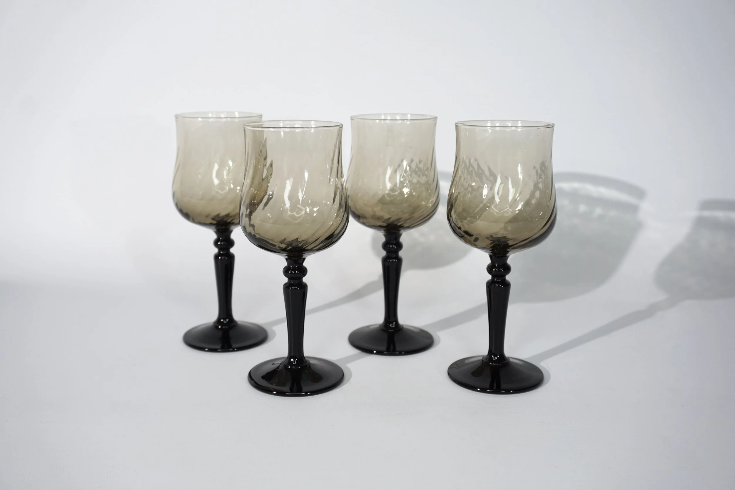 Set of 4, Black Port Glasses. (H140mm)  #PG269GLW
