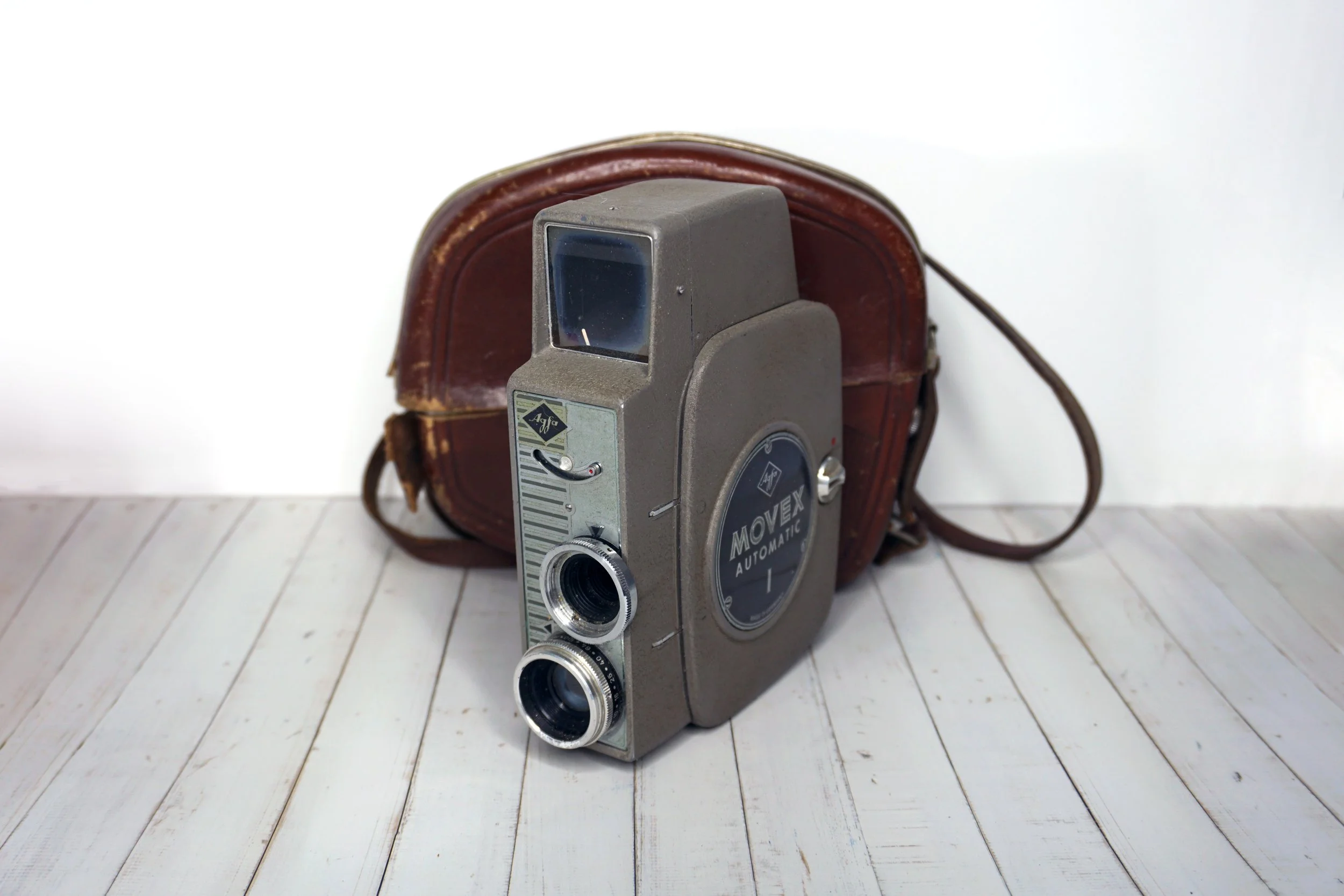 Movex Automatic Camera.  #MC268ELC