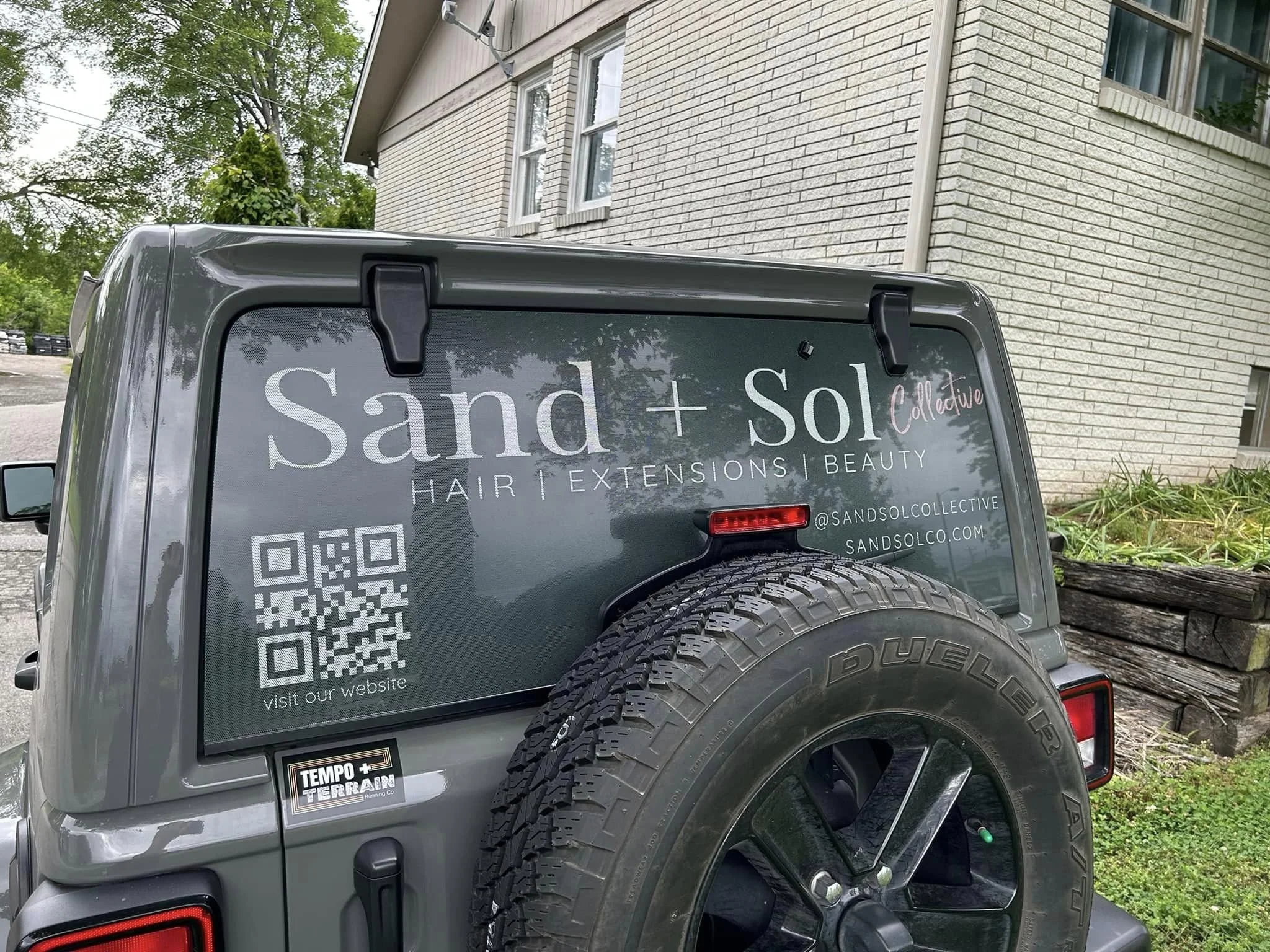 Sand Sol Jeep 1.jpg