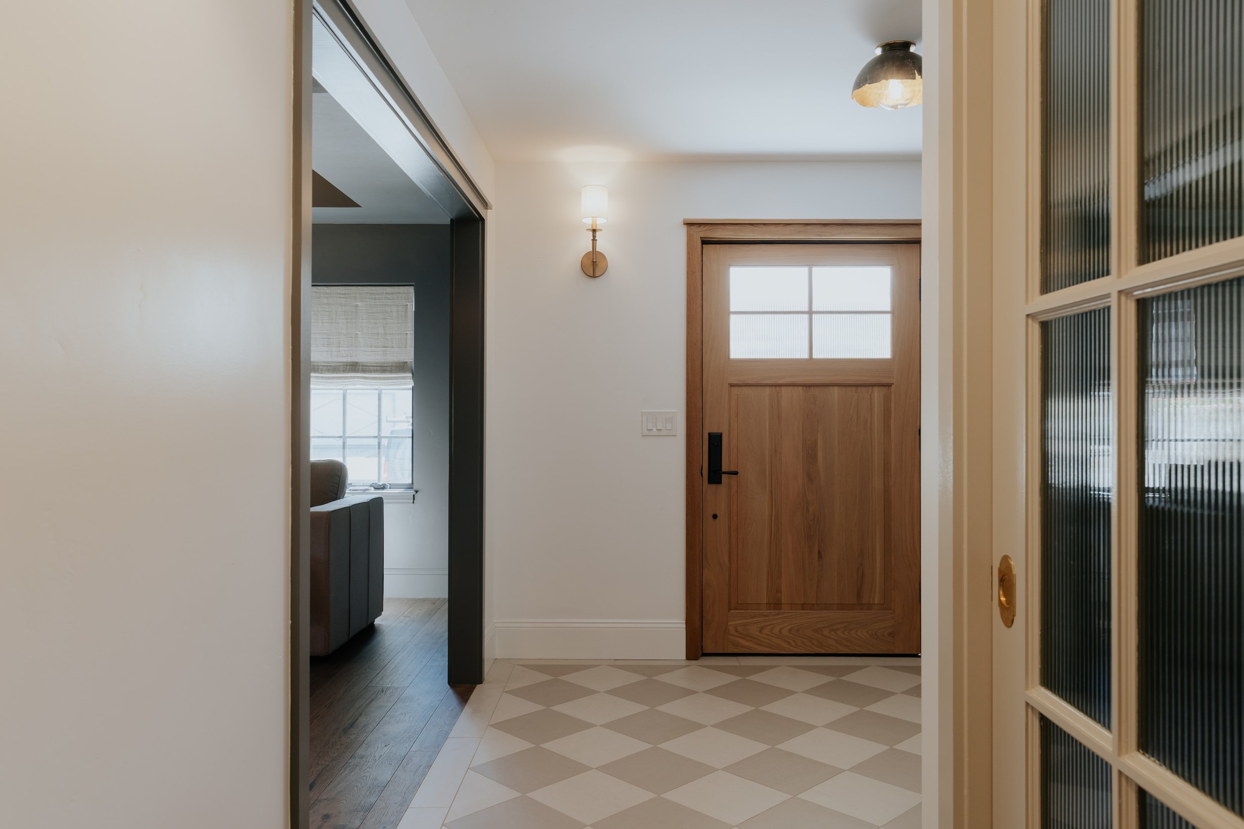 2025_Woodcliff_Chang_Residence-5.jpg