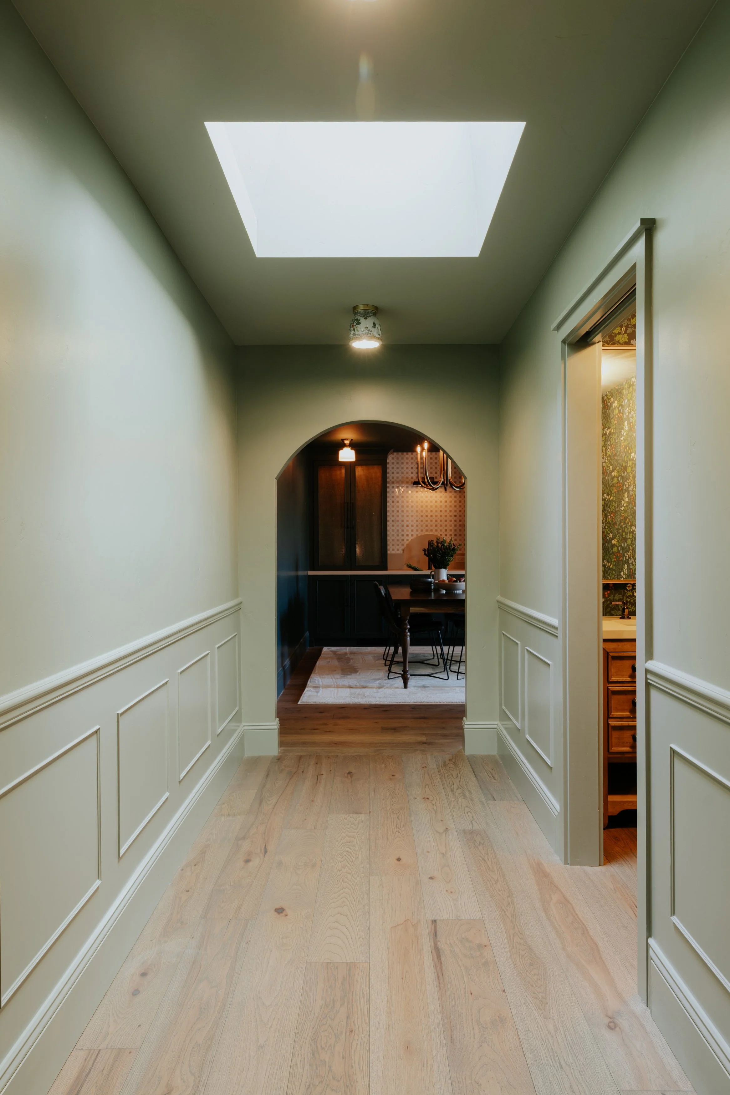 2025_Woodcliff_Chang_Residence-19.jpg