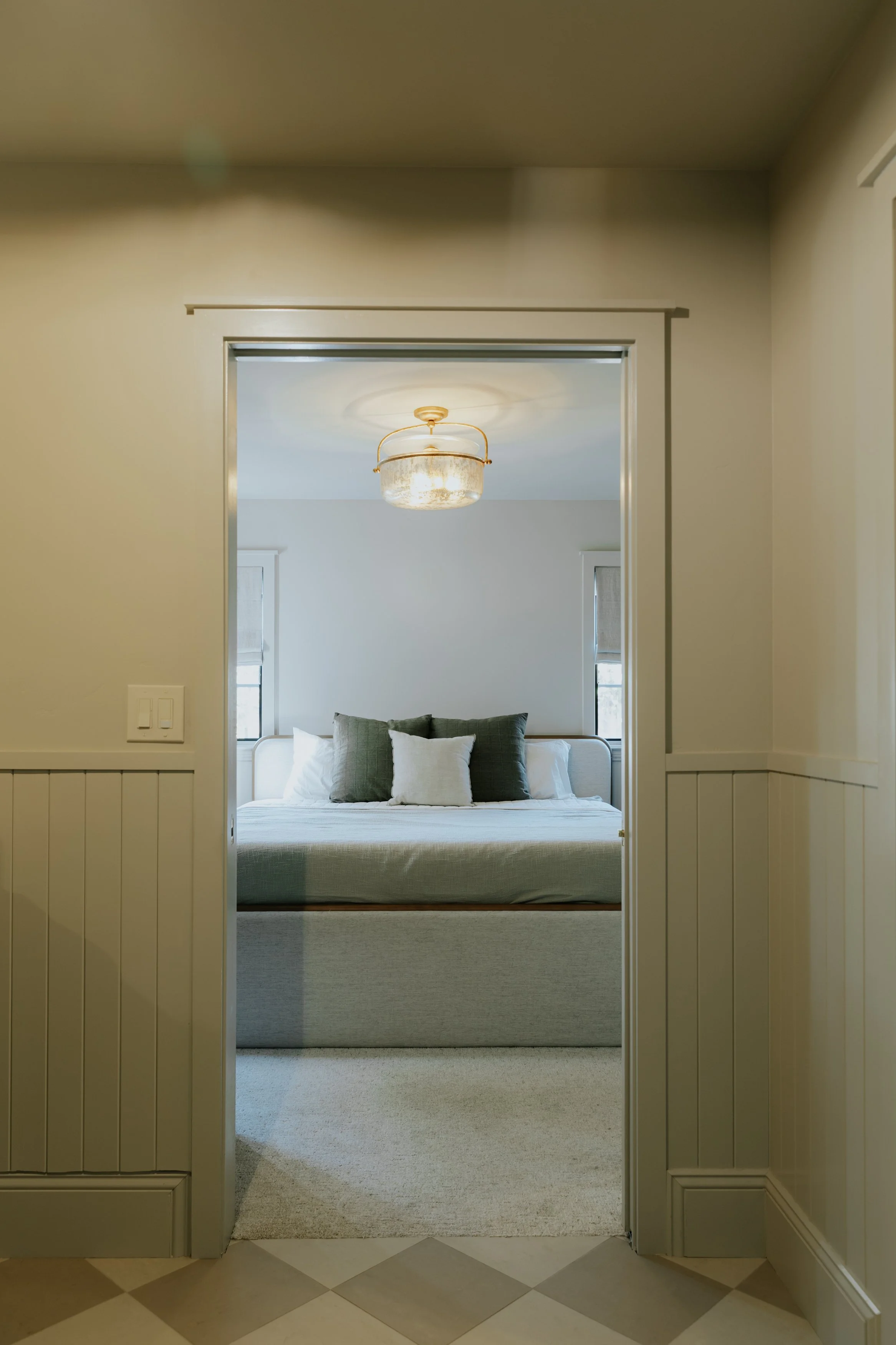 2025_Woodcliff_Chang_Residence-79.jpg