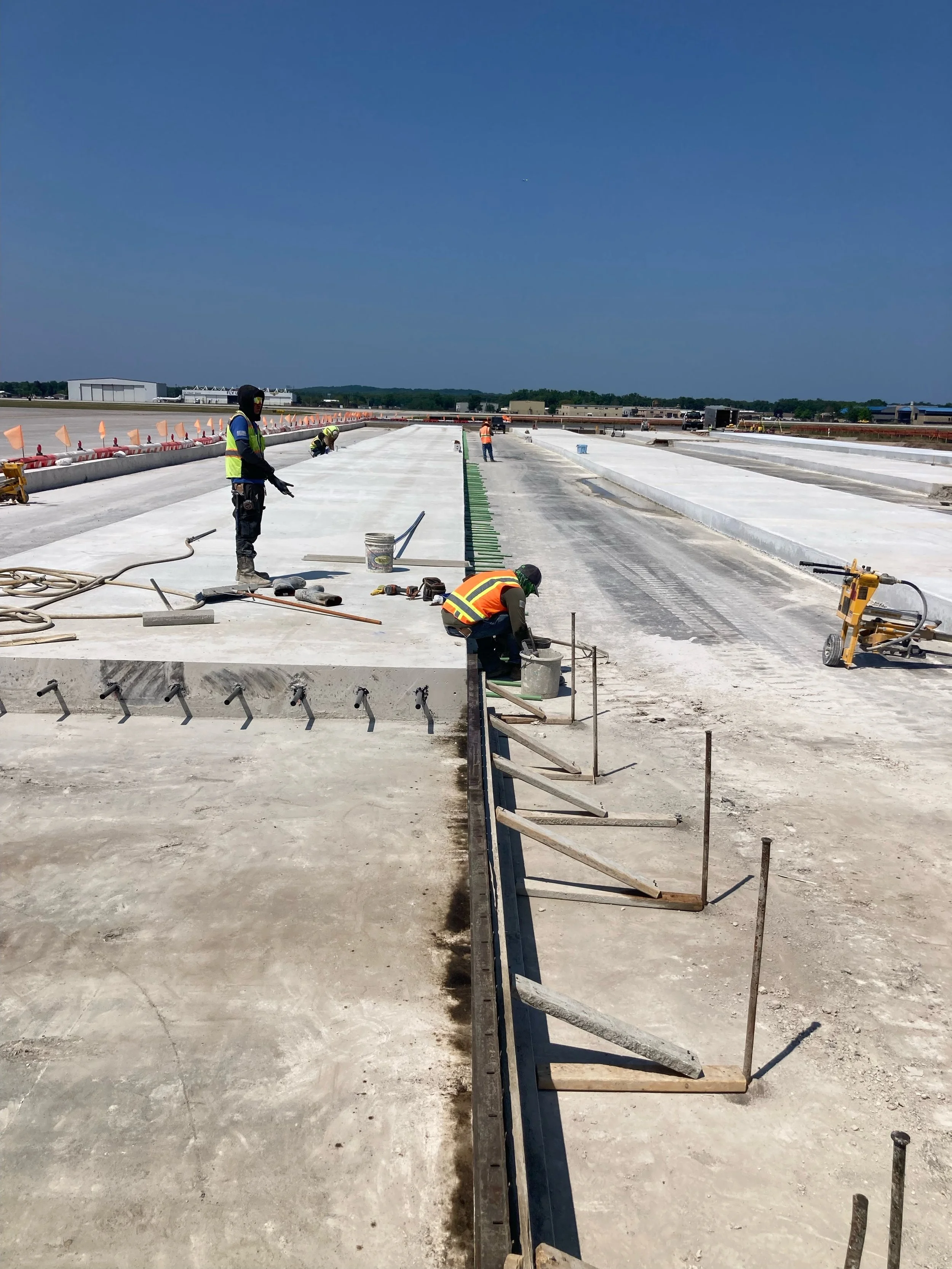 Oranssi project: wraparound deck