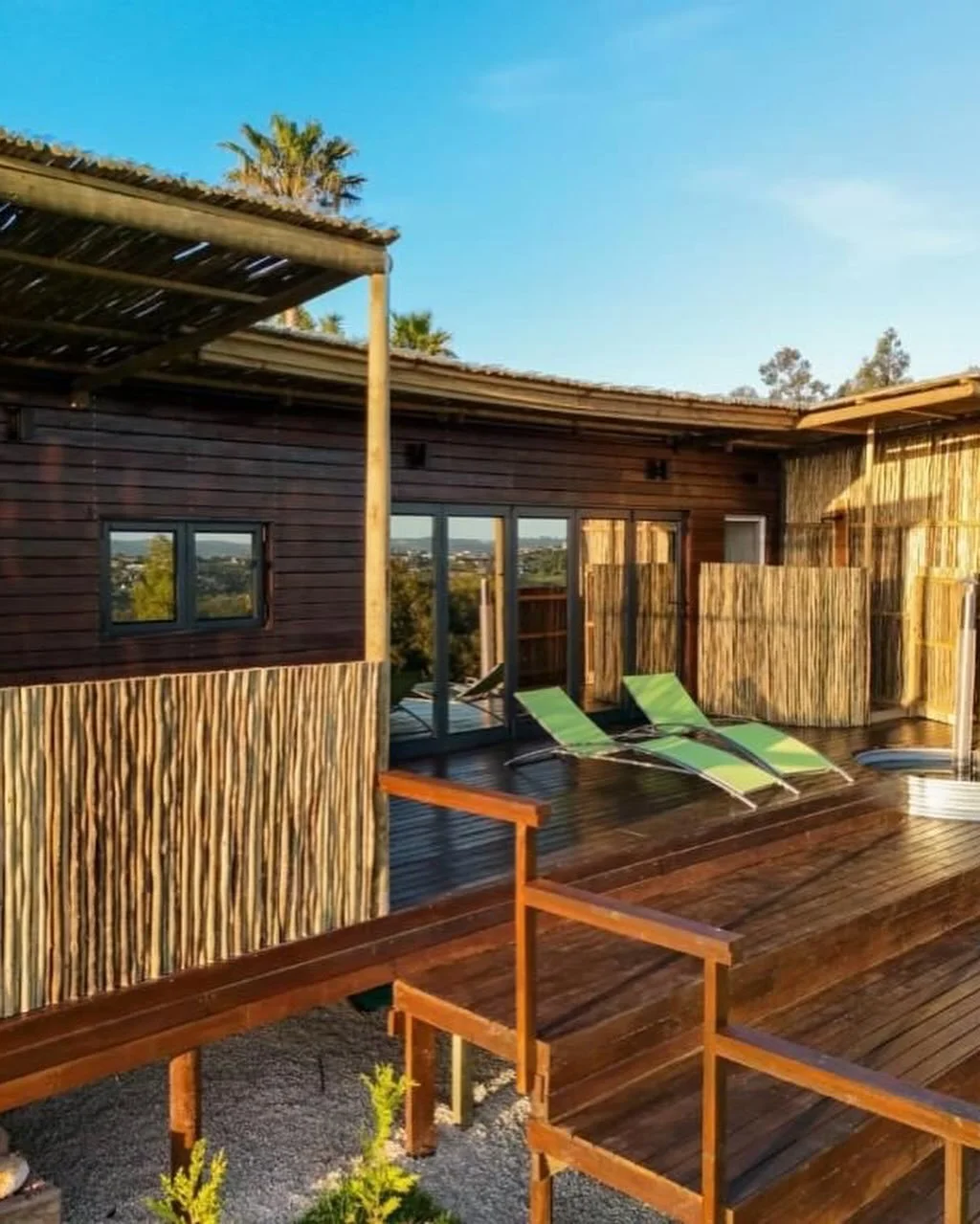 Did you know our Loerie Pod is uniquely our design? Guests rate it 9.7 stars online due to the outdoor shower and great views! 
An eco-cabin we can be proud of! 
#ecocabin #pod #podhaus #tinyhome #tourism #capetown #cabin #mountain #adventure #luxury