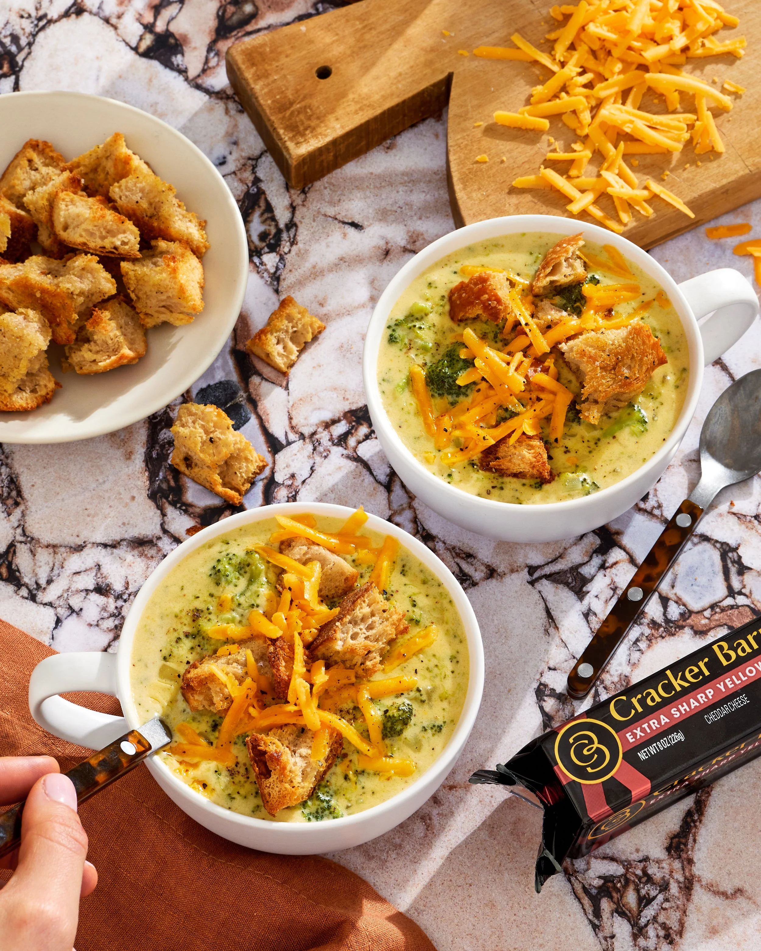 BroccoliCheddarSoup 5.jpg